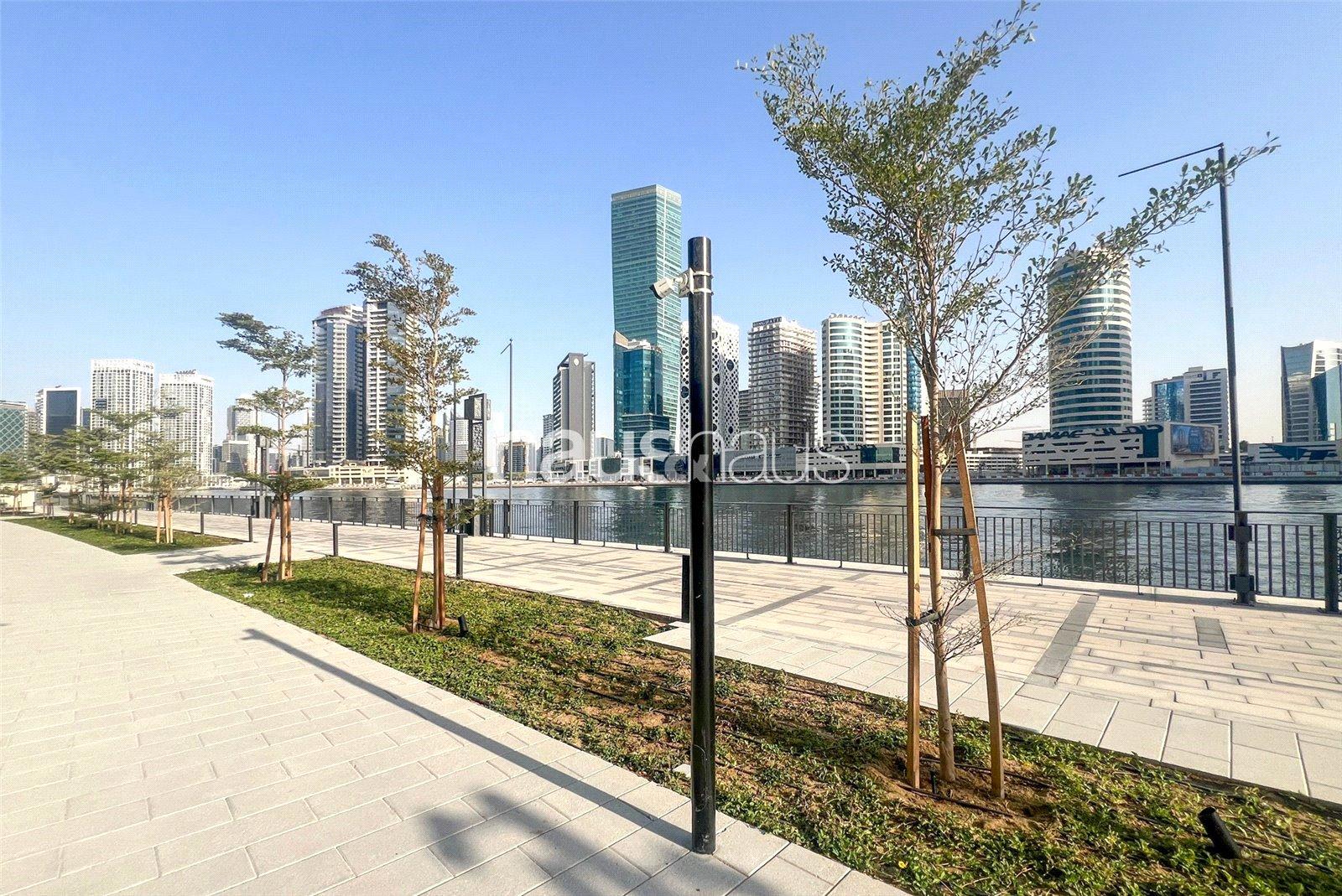 1 bedroom apartment for sale - haus & haus