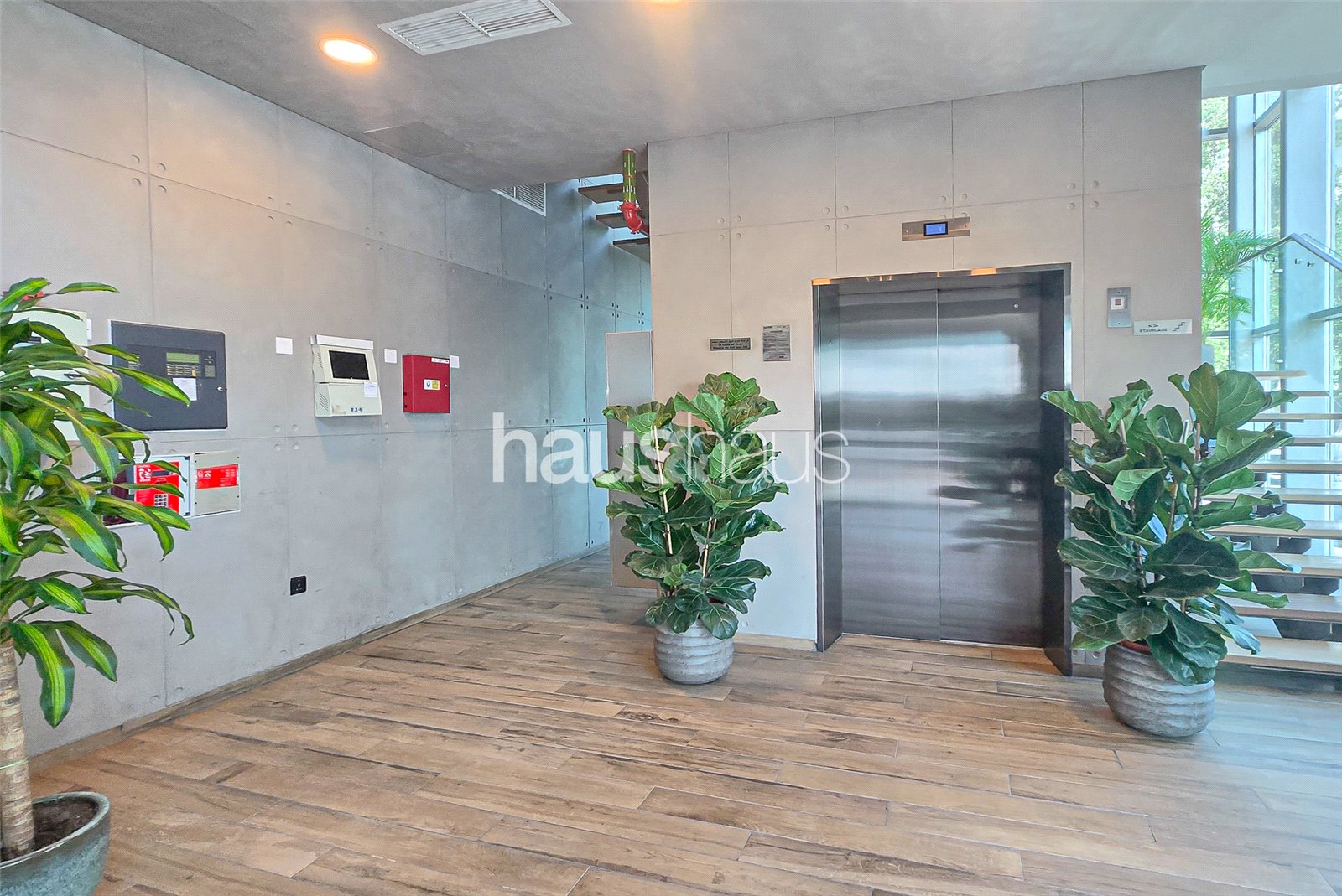 retail to rent - haus & haus
