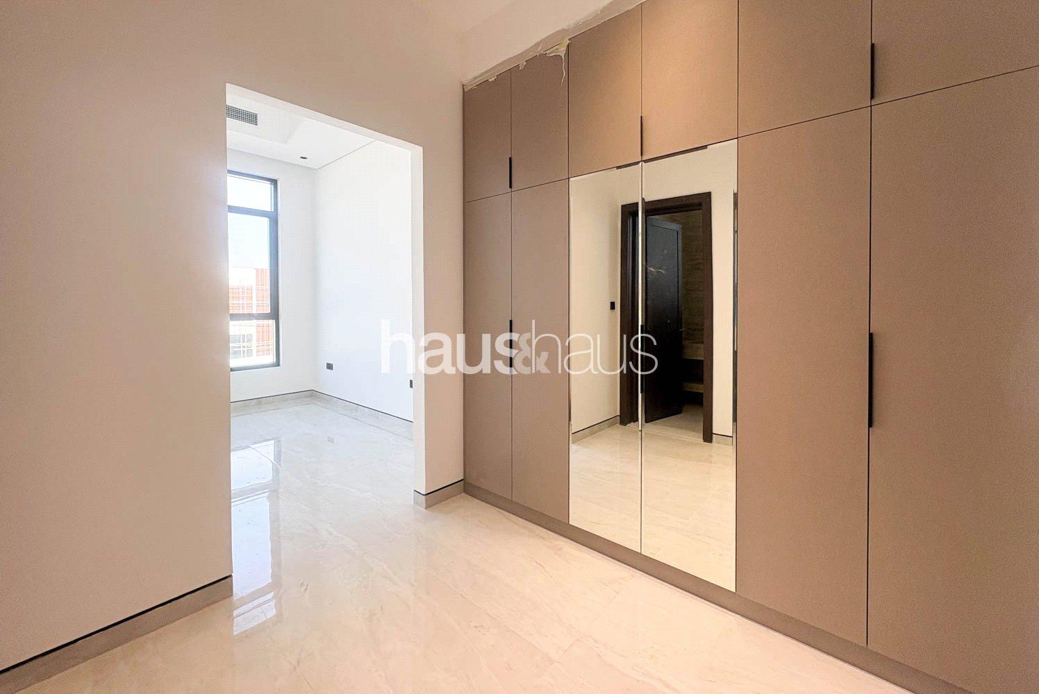 5 bedroom villa to rent - haus & haus