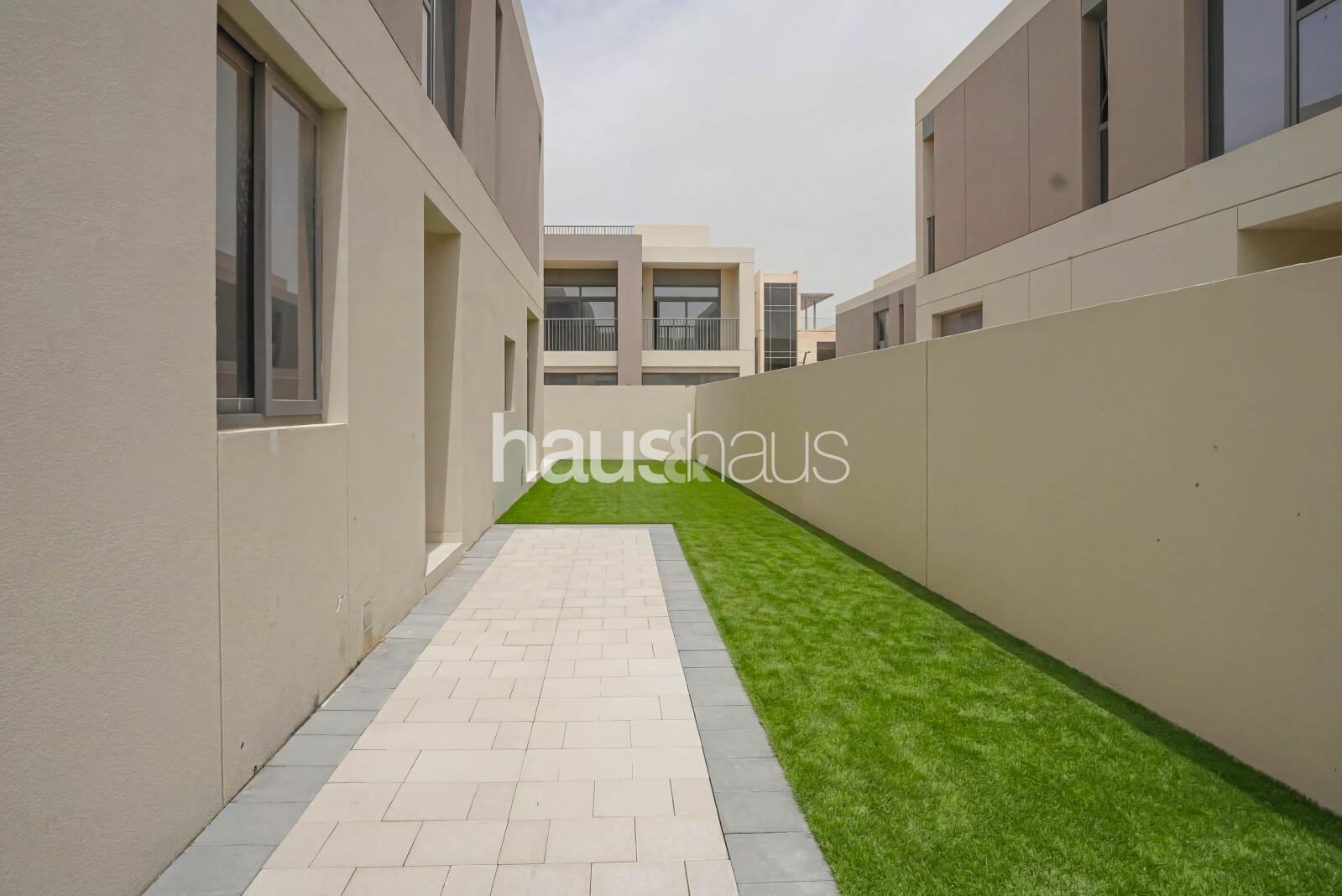 4 bedroom townhouse for sale - haus & haus