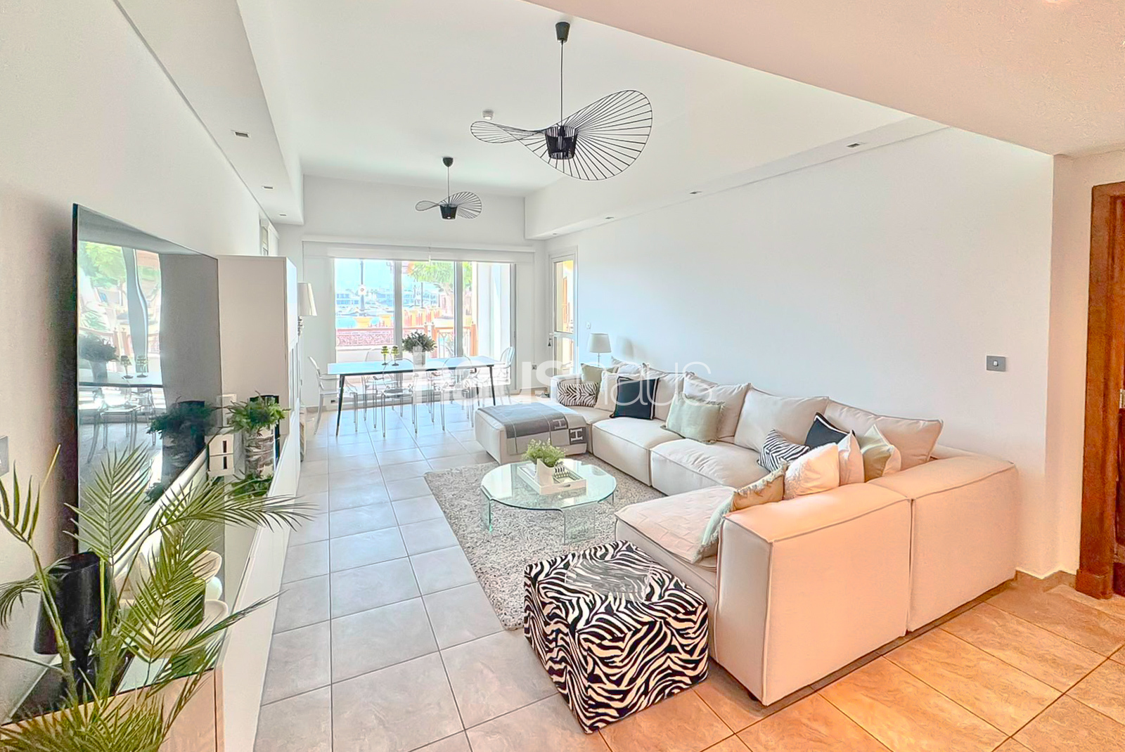 3 bedroom apartment for sale - haus & haus