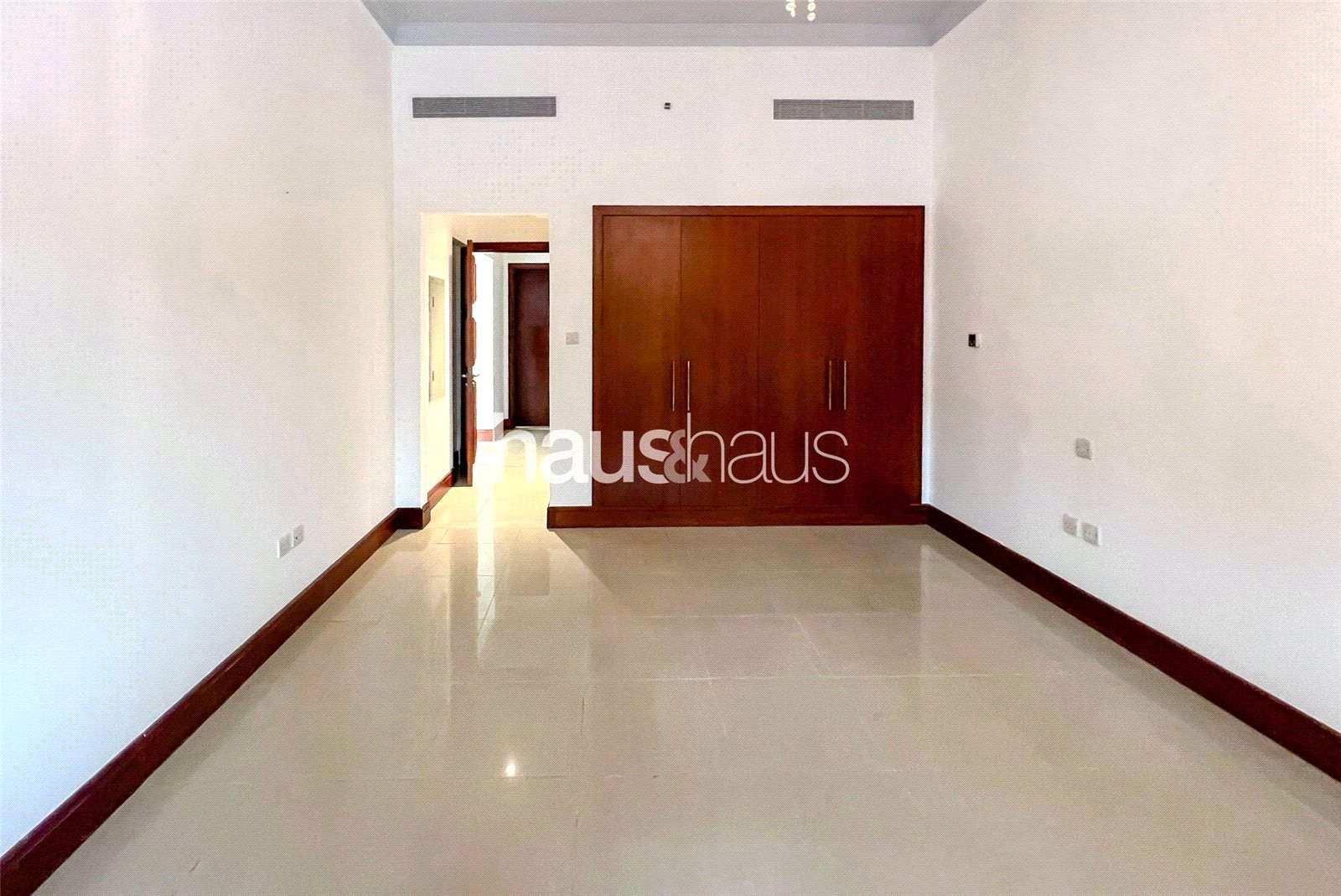 3 bedroom apartment for sale - haus & haus