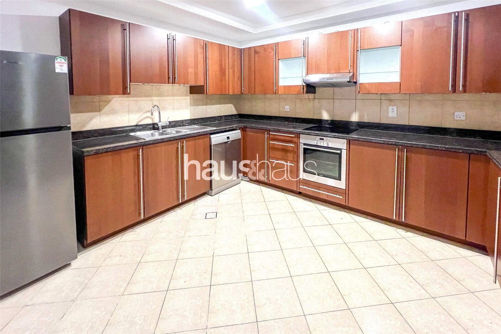 3 bedroom apartment for sale - haus & haus