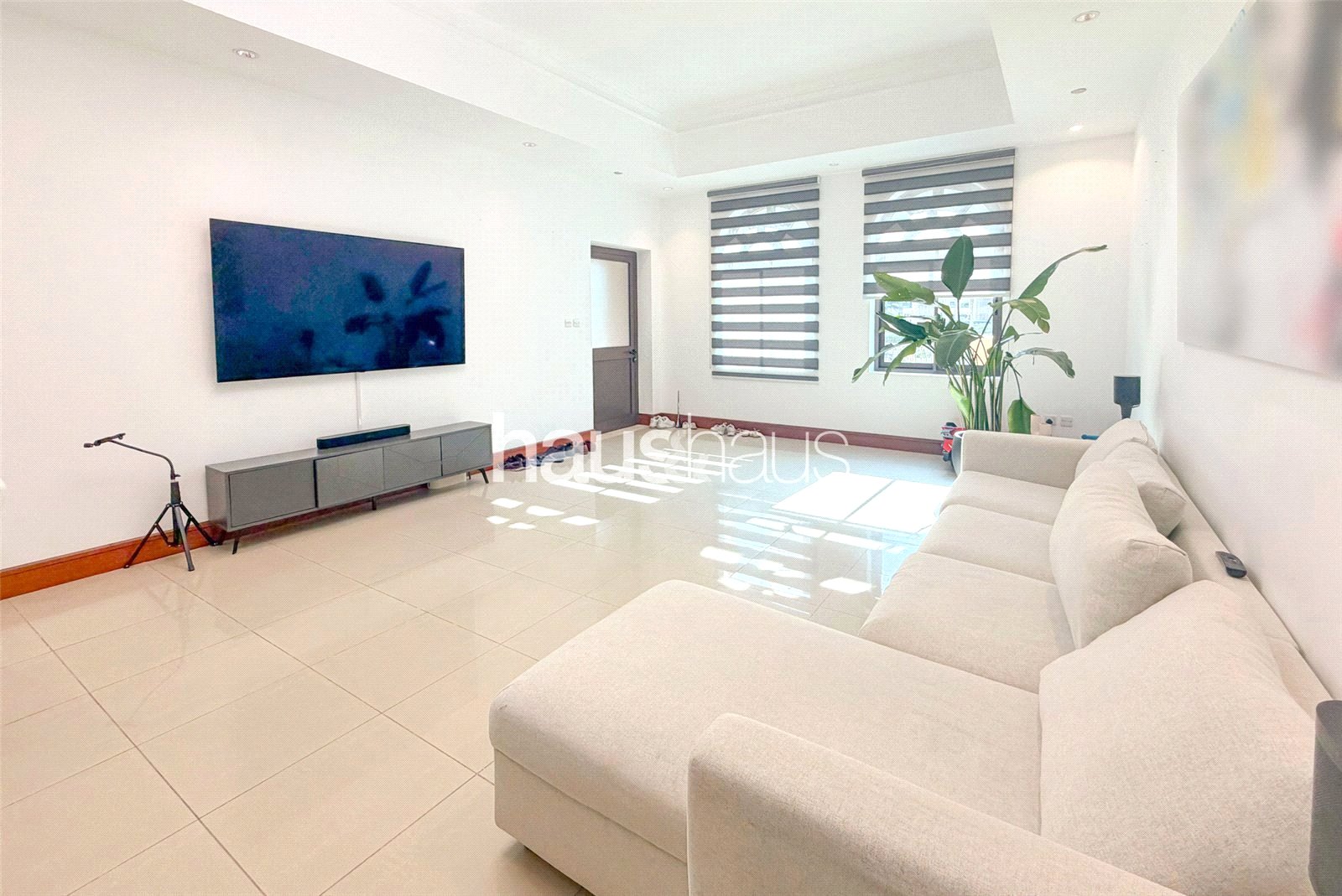 3 bedroom apartment for sale - haus & haus