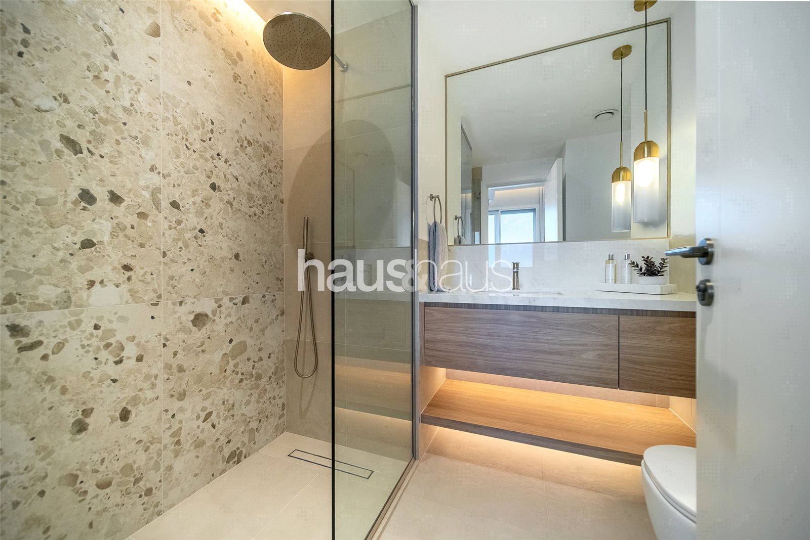3 bedroom apartment for sale - haus & haus