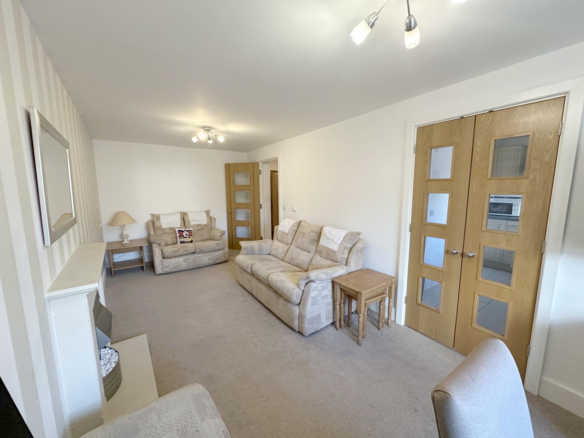 Mandeville Court, Darkes Lane, Potters Bar, Hertfordshire, EN6 1BZ