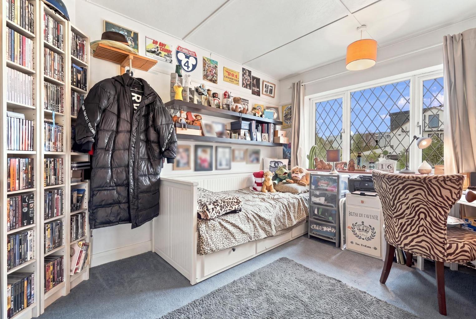 Highview Gardens, Potters Bar, EN6