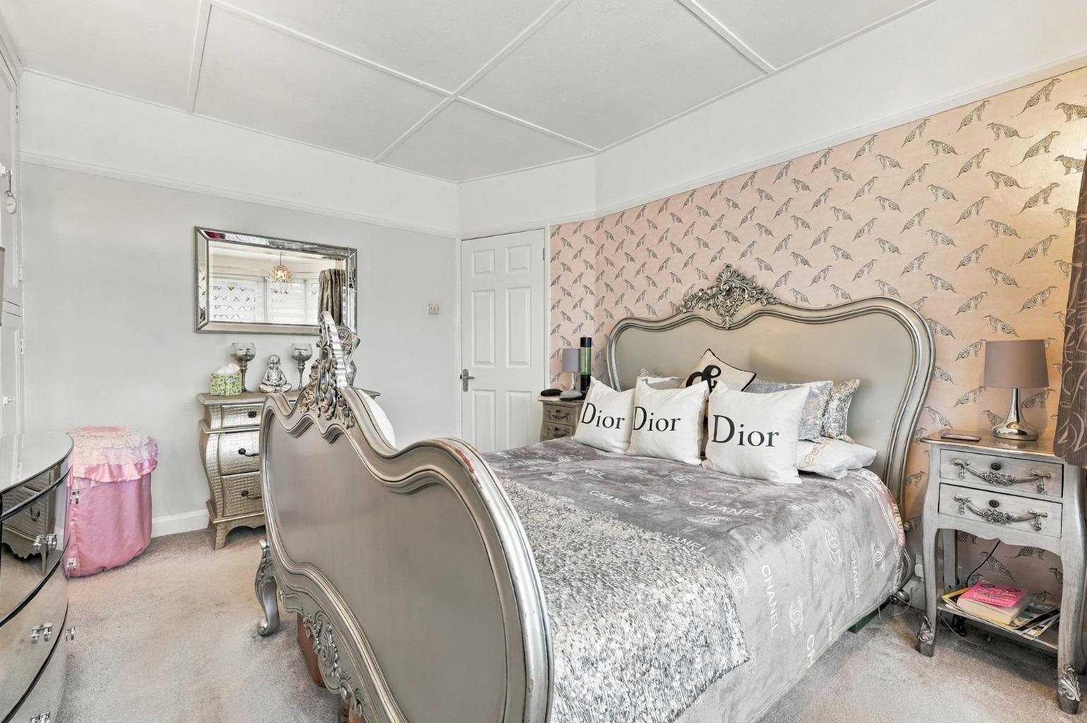 Highview Gardens, Potters Bar, EN6