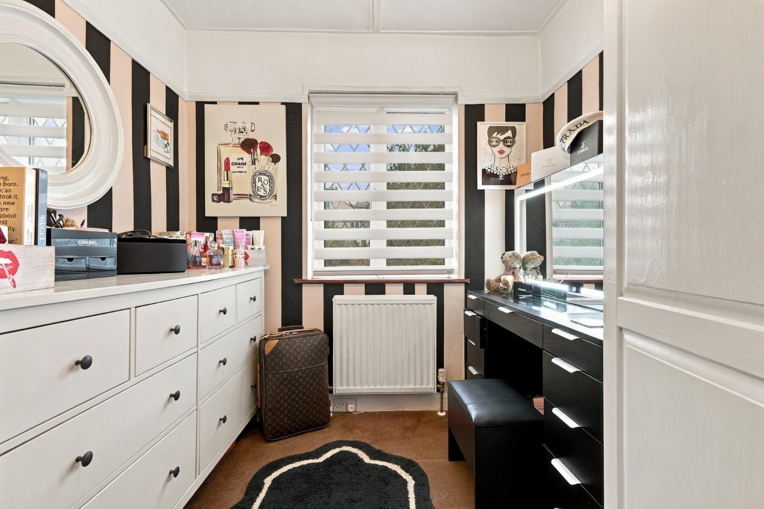 Highview Gardens, Potters Bar, EN6