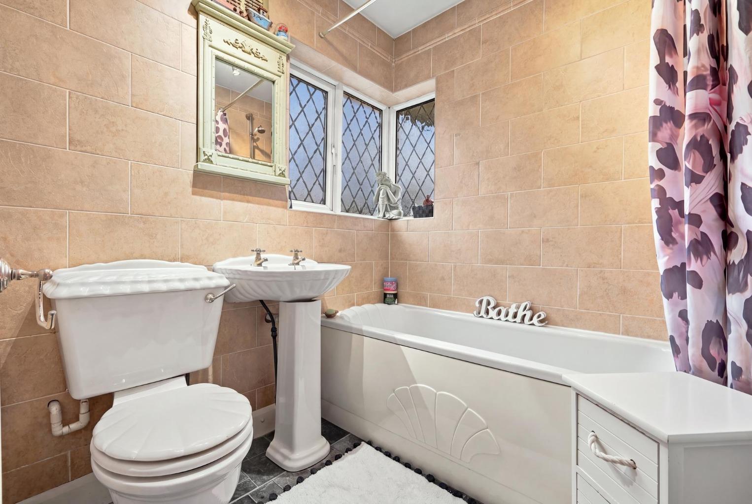 Highview Gardens, Potters Bar, EN6
