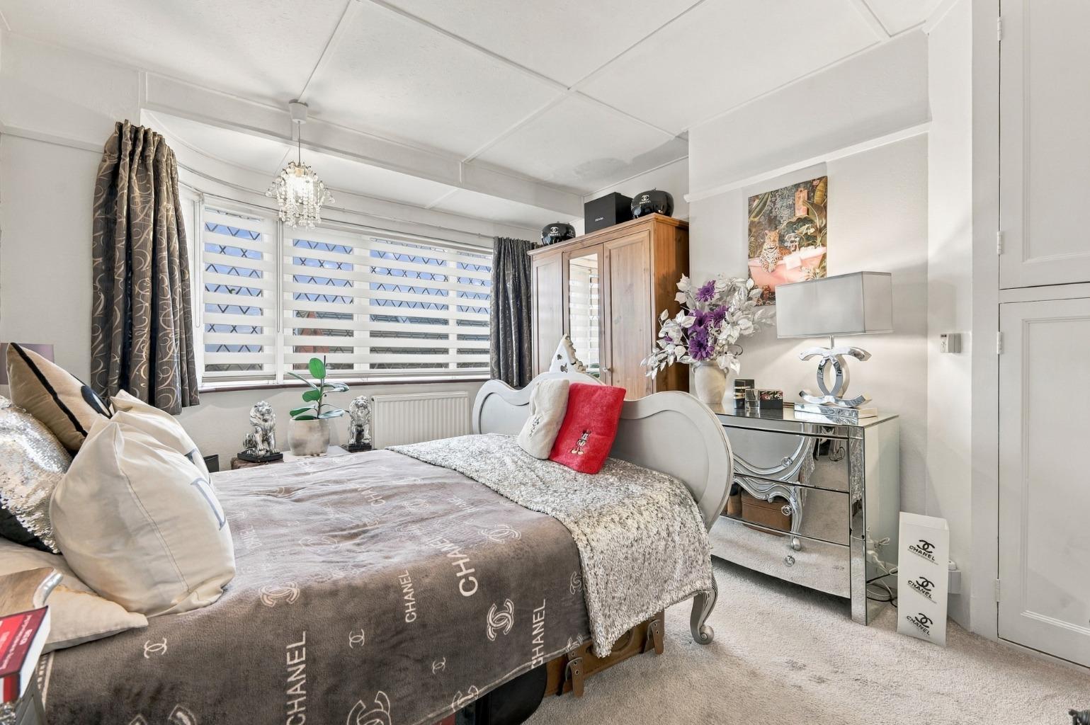 Highview Gardens, Potters Bar, EN6