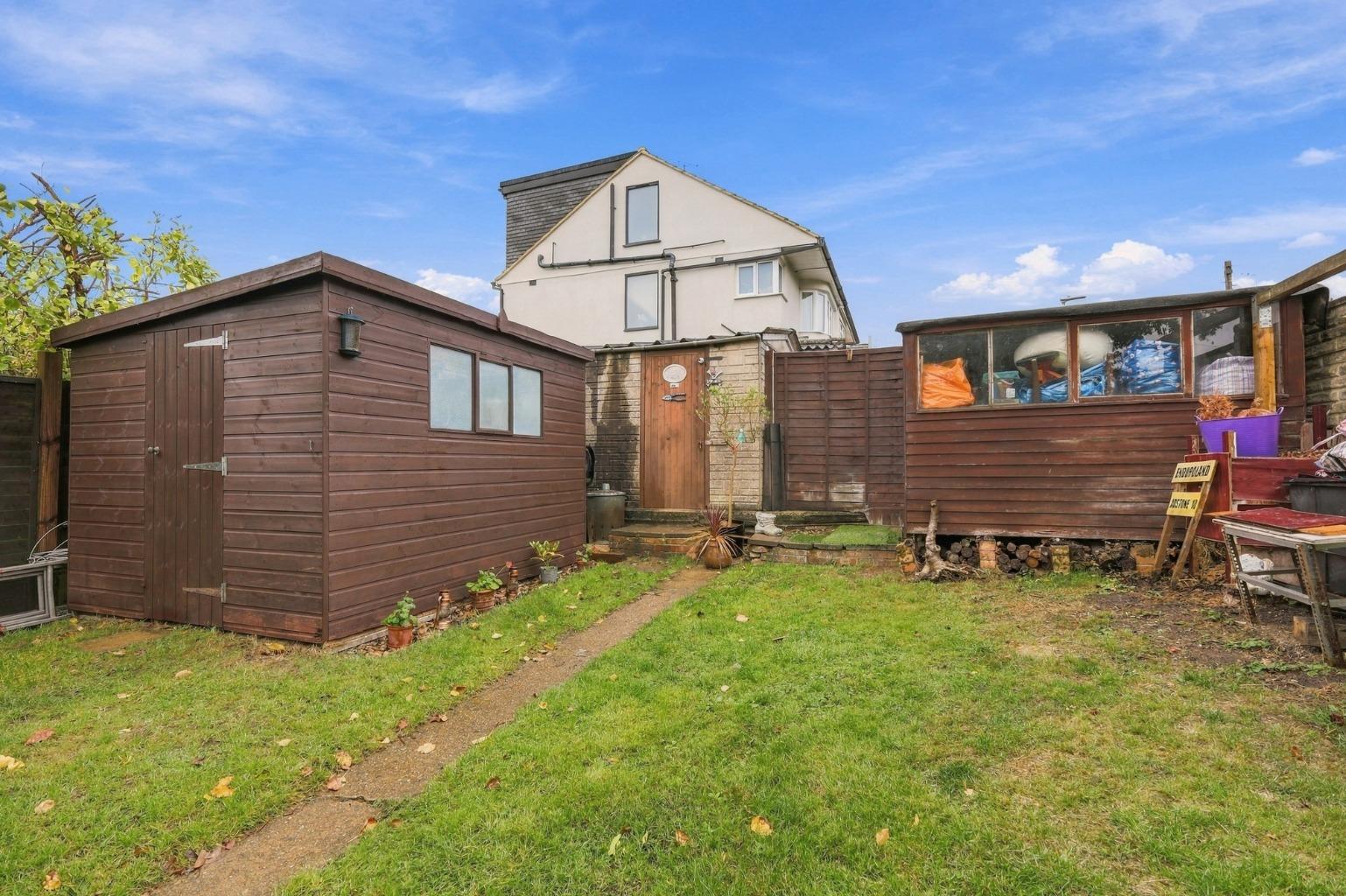 Highview Gardens, Potters Bar, EN6