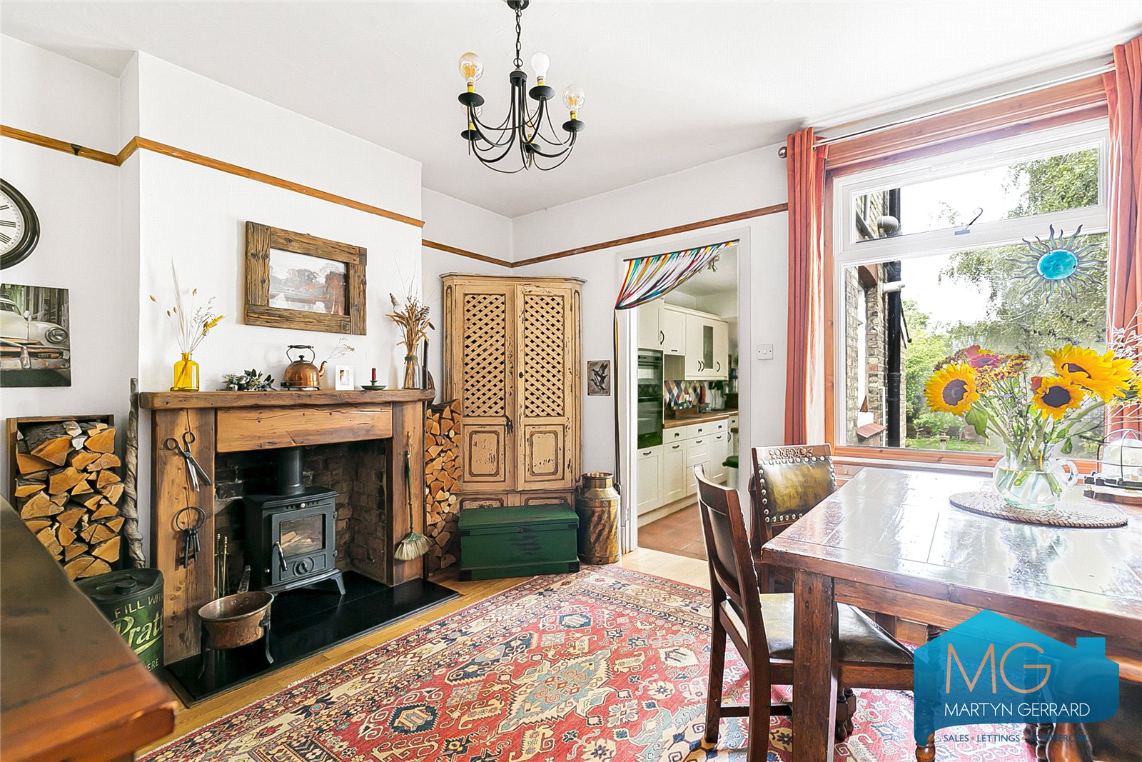 3 bedroom End of Terrace House for sale - Martyn Gerrard