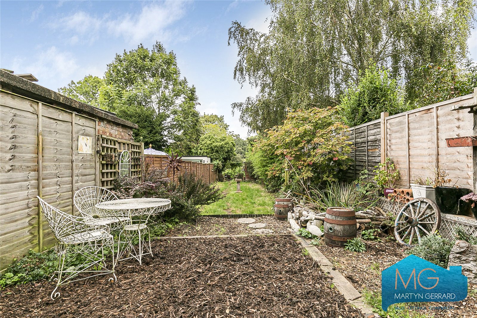 3 bedroom End of Terrace House for sale - Martyn Gerrard