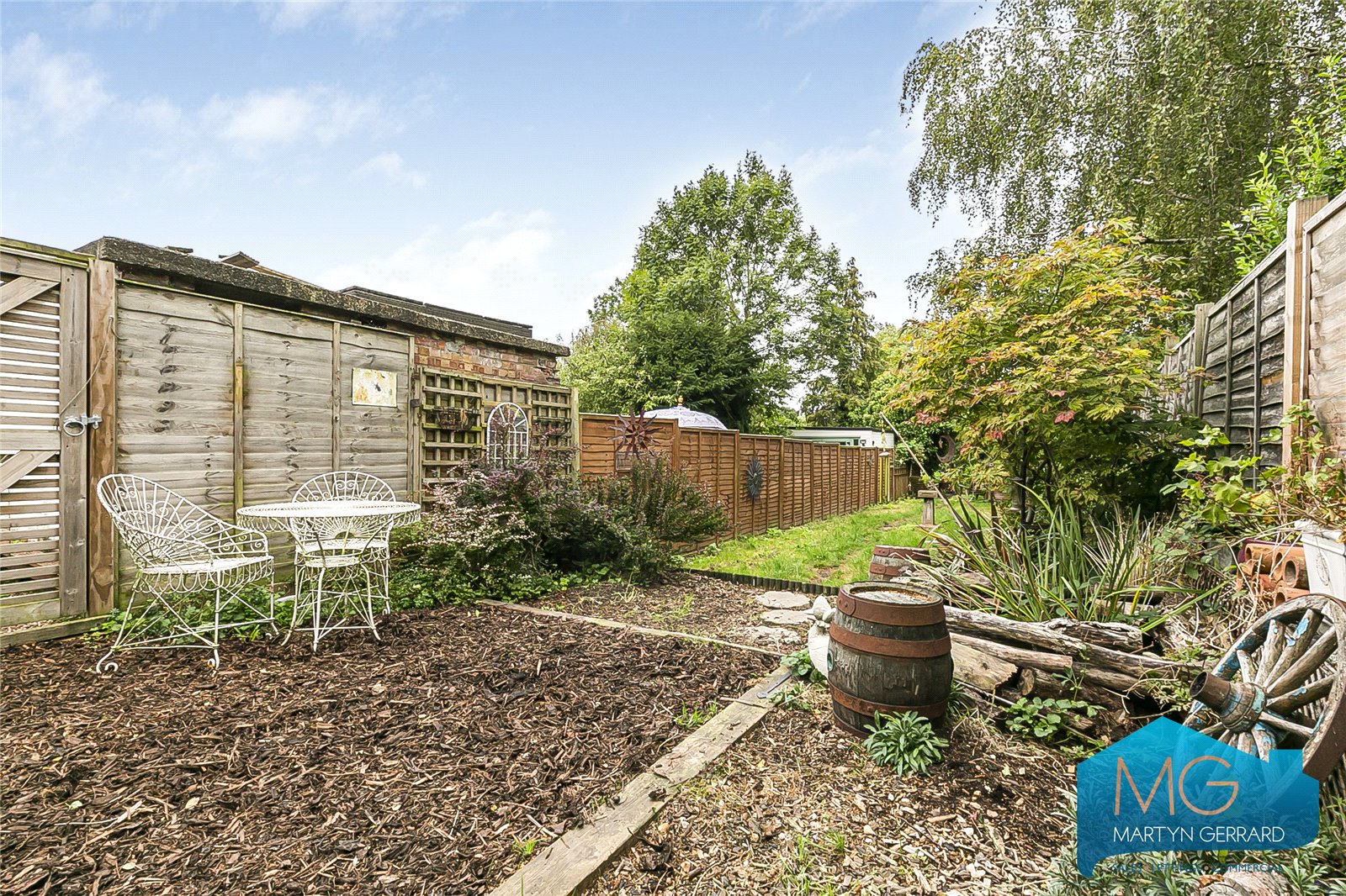 3 bedroom End of Terrace House for sale - Martyn Gerrard