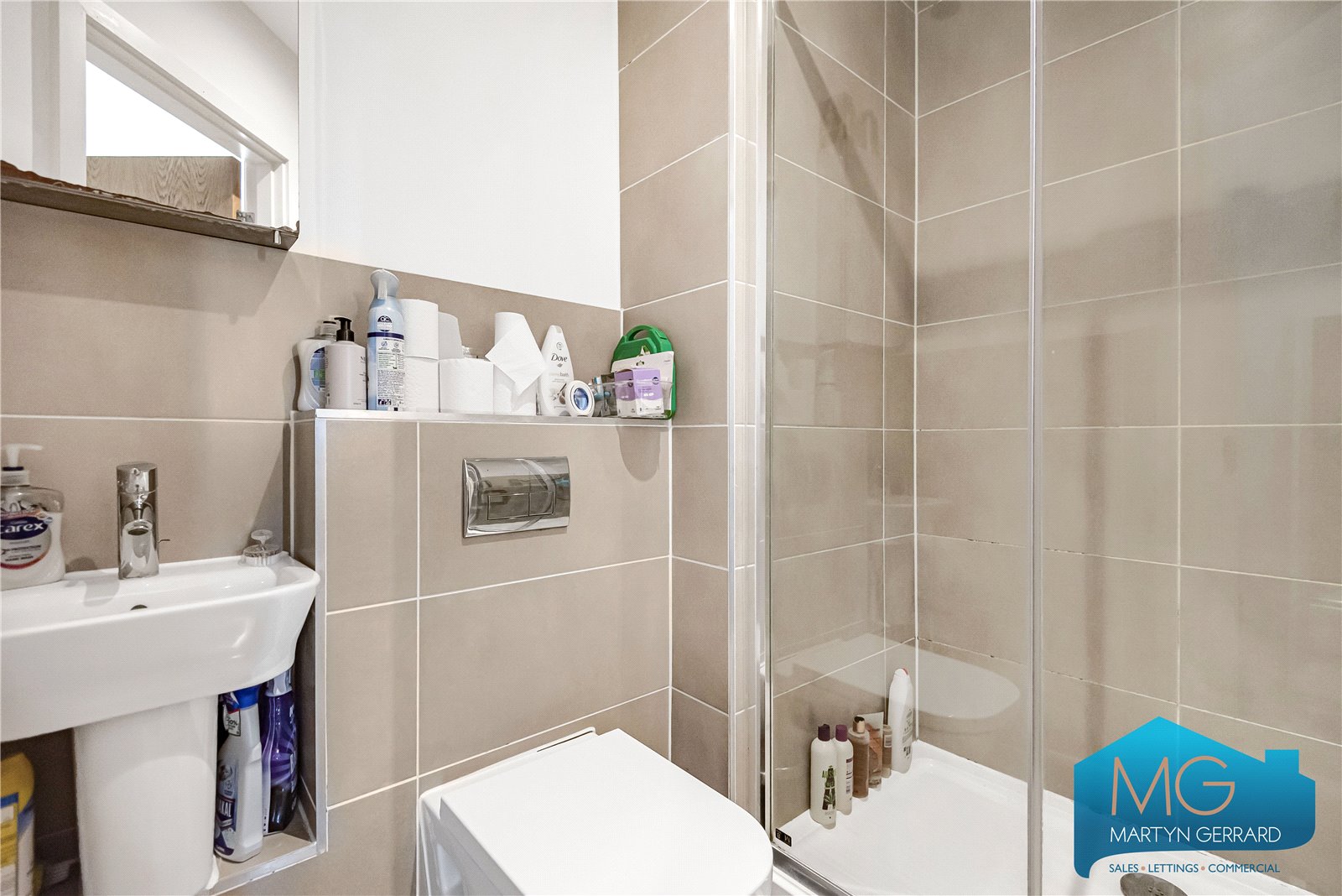 2 bedroom Ground Floor Flat for sale - Martyn Gerrard