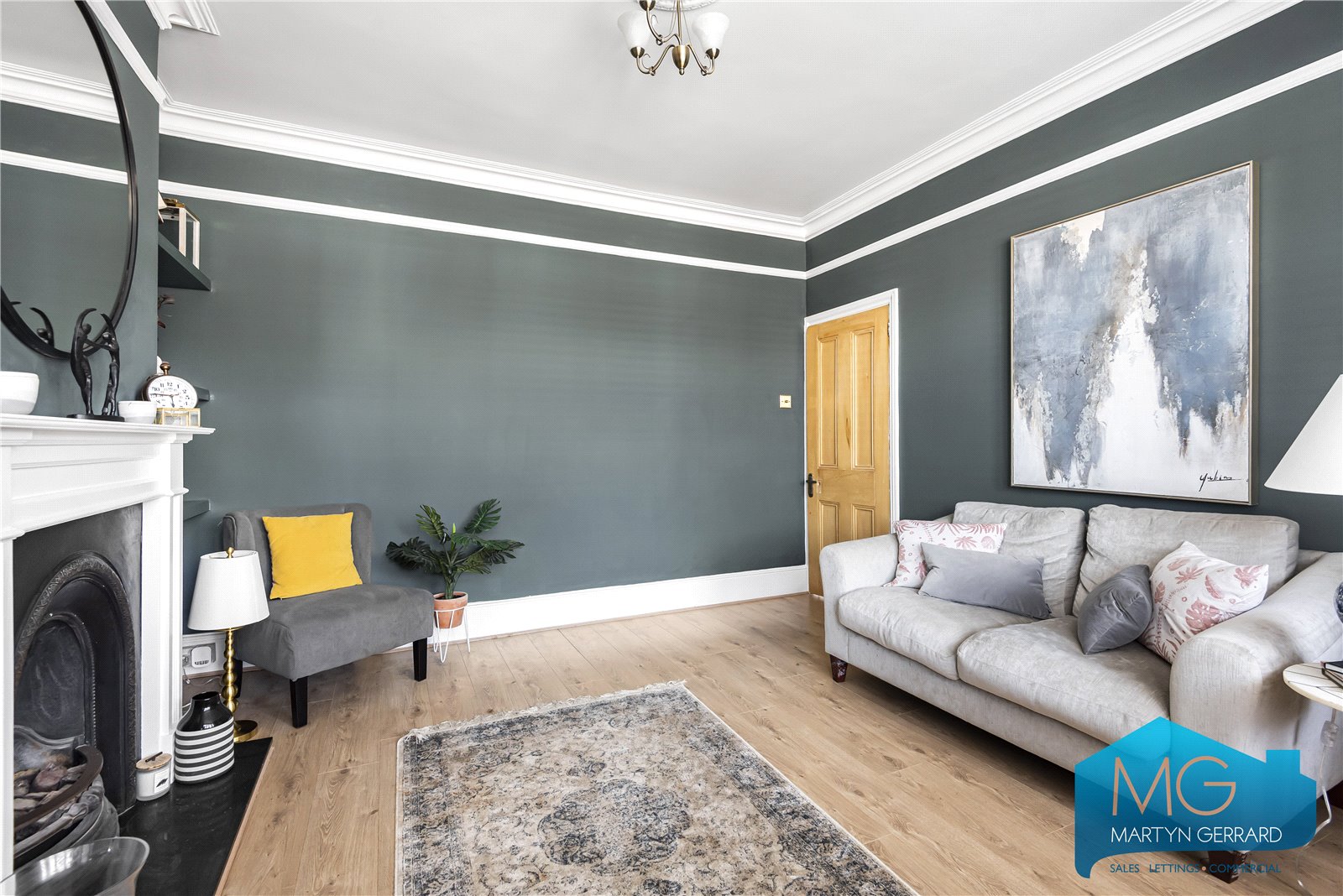 2 bedroom Apartment for sale - Martyn Gerrard