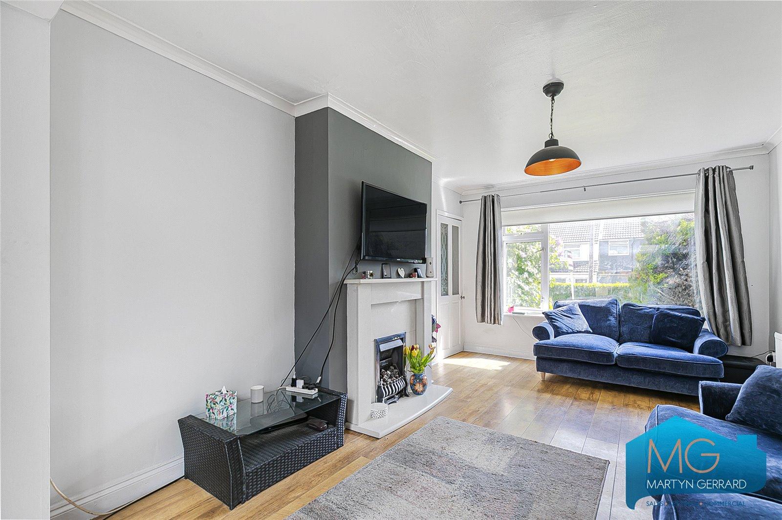 2 bedroom Terraced House for sale - Martyn Gerrard