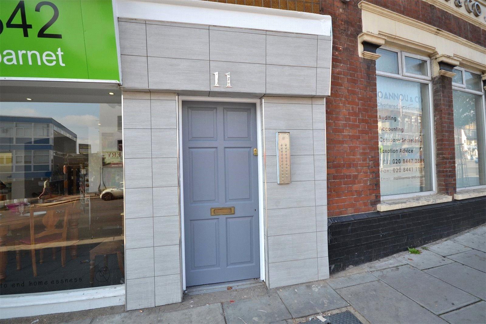 1 bedroom Apartment for sale - Martyn Gerrard