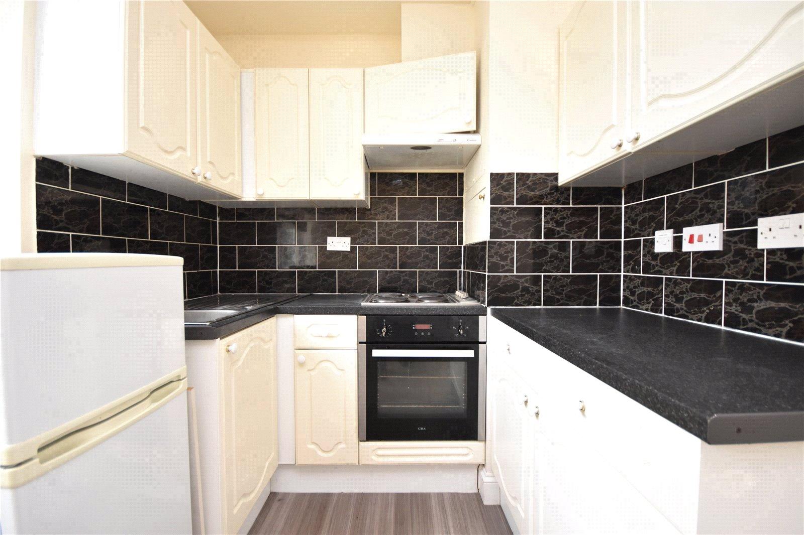 1 bedroom Apartment for sale - Martyn Gerrard