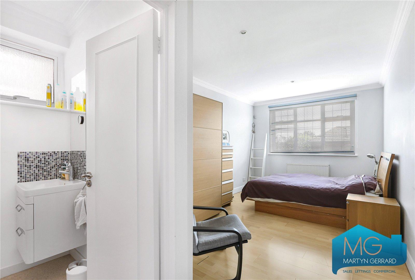 5 bedroom Detached House for sale - Martyn Gerrard