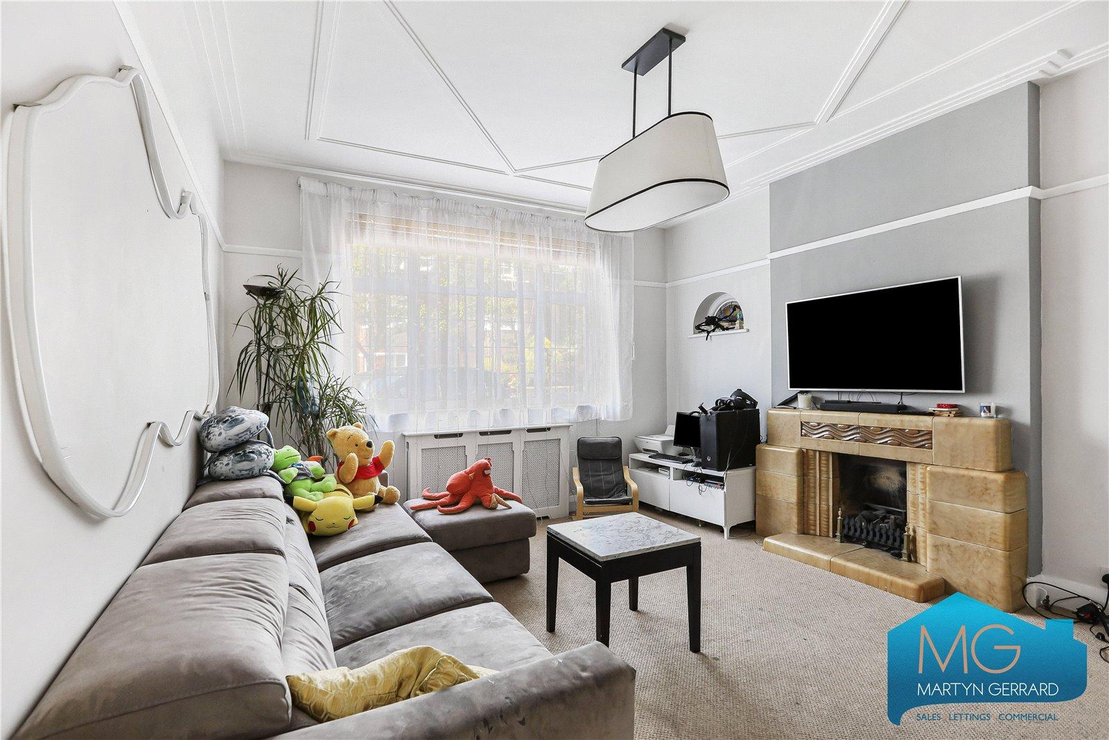 5 bedroom Detached House for sale + ' - Martyn Gerrard