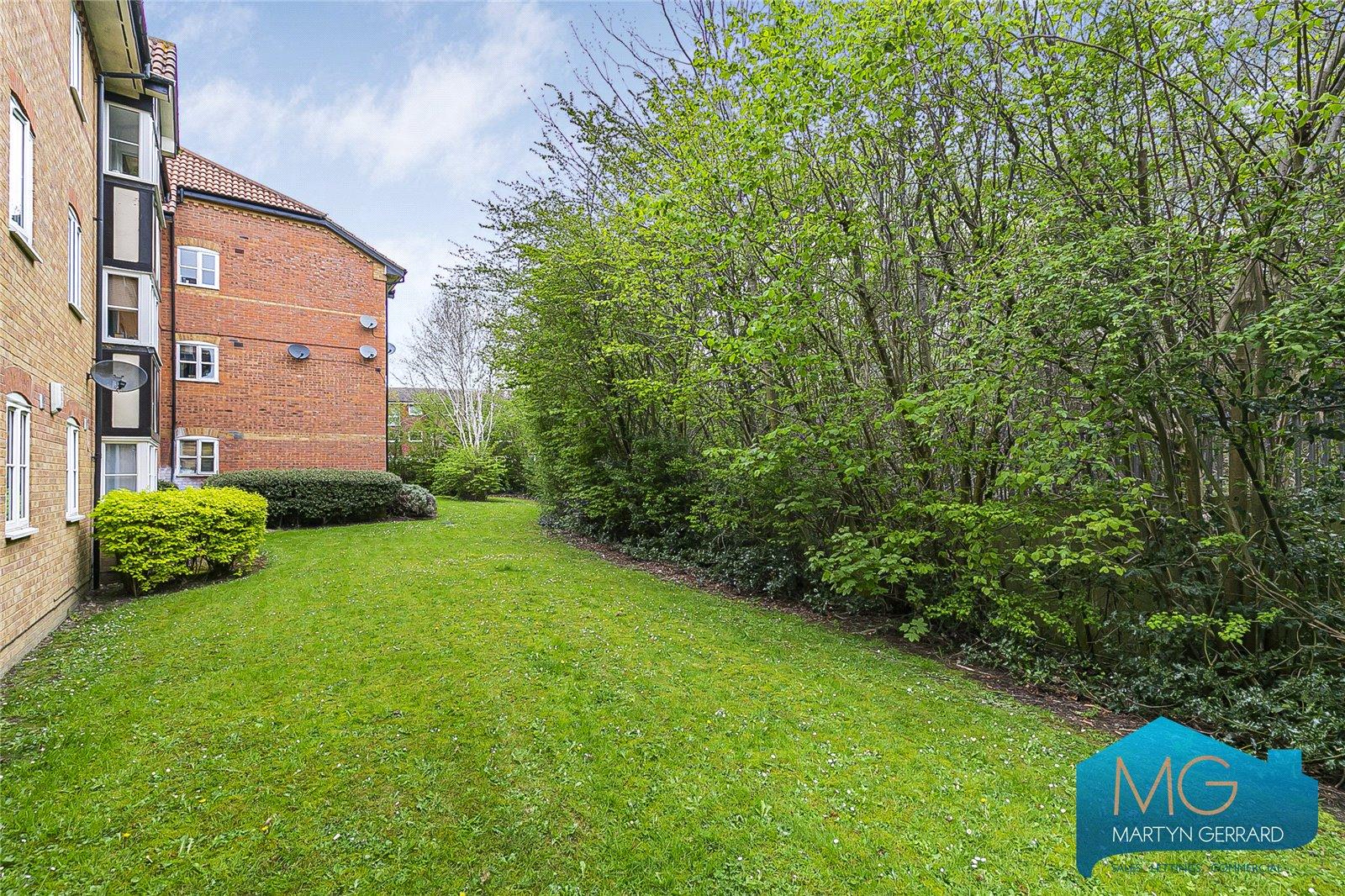 2 bedroom Ground Floor Flat for sale - Martyn Gerrard