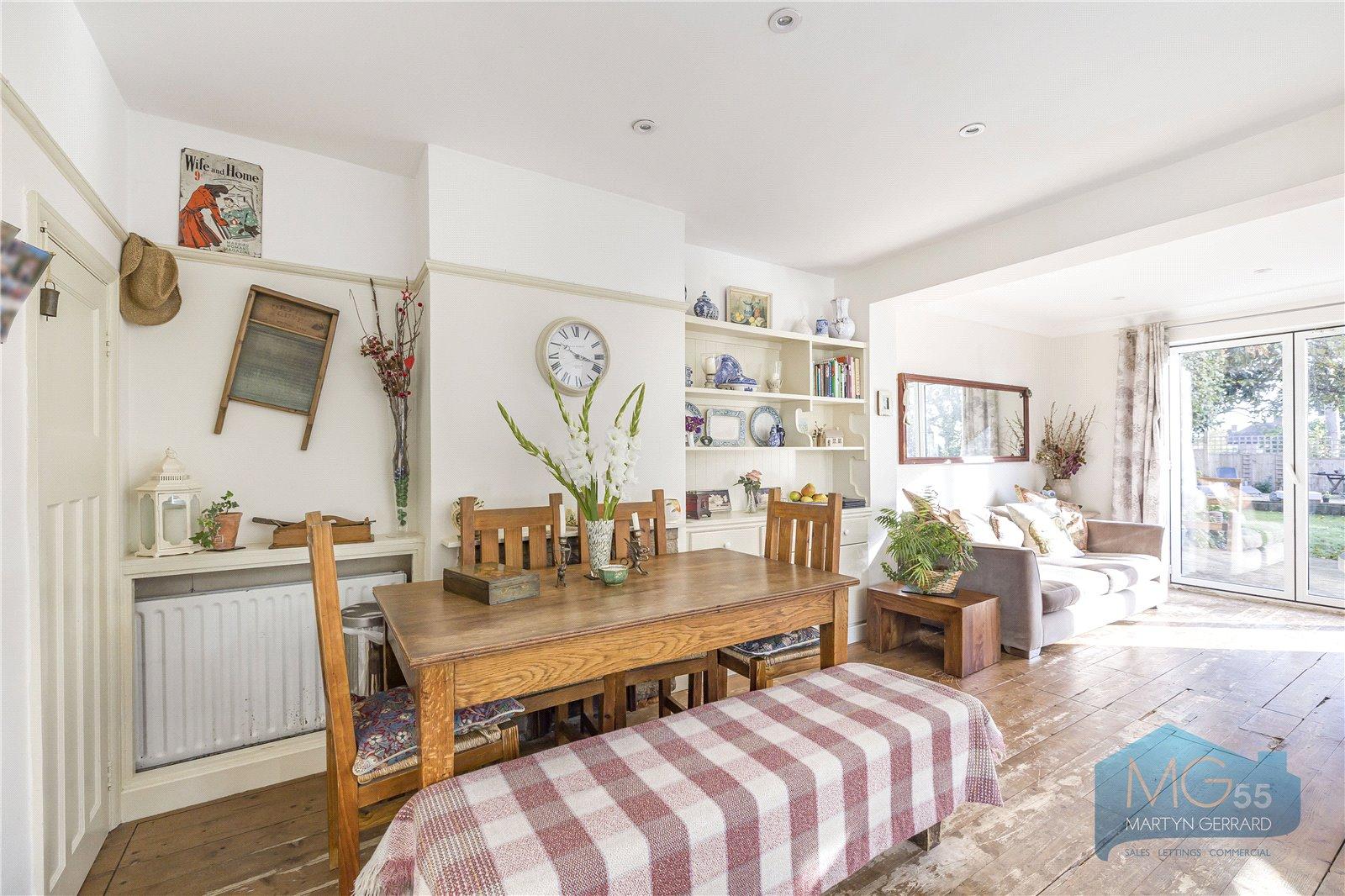 3 bedroom Semi-Detached House for sale - Martyn Gerrard