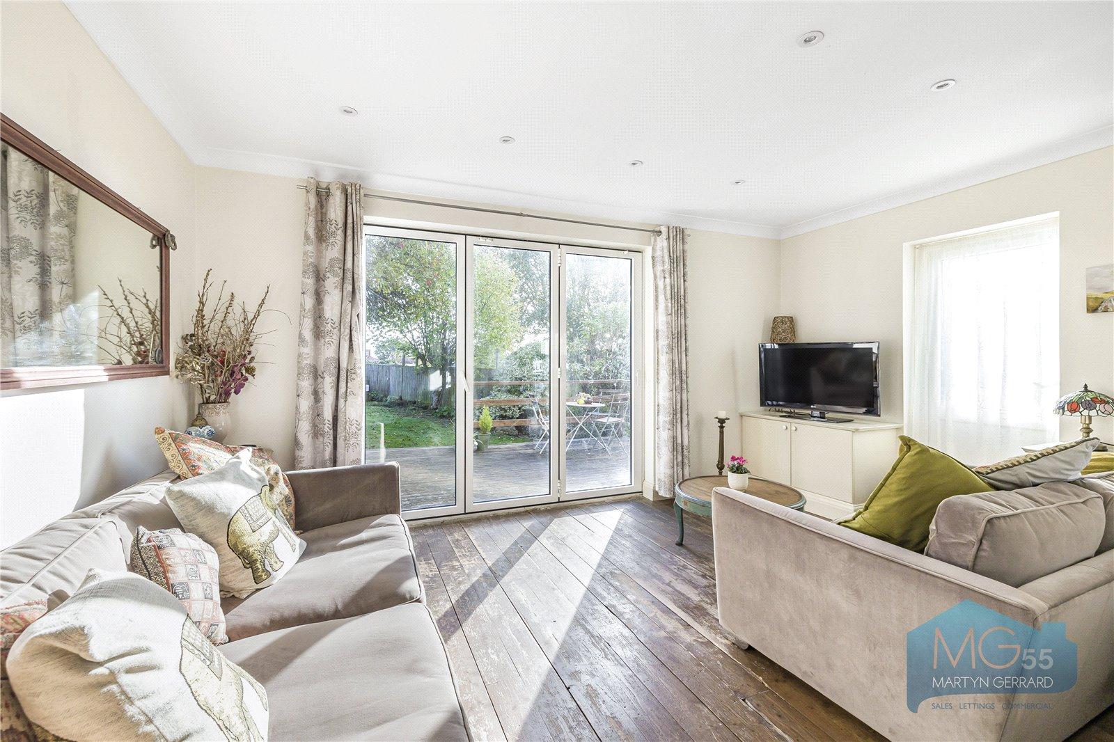 3 bedroom Semi-Detached House for sale - Martyn Gerrard