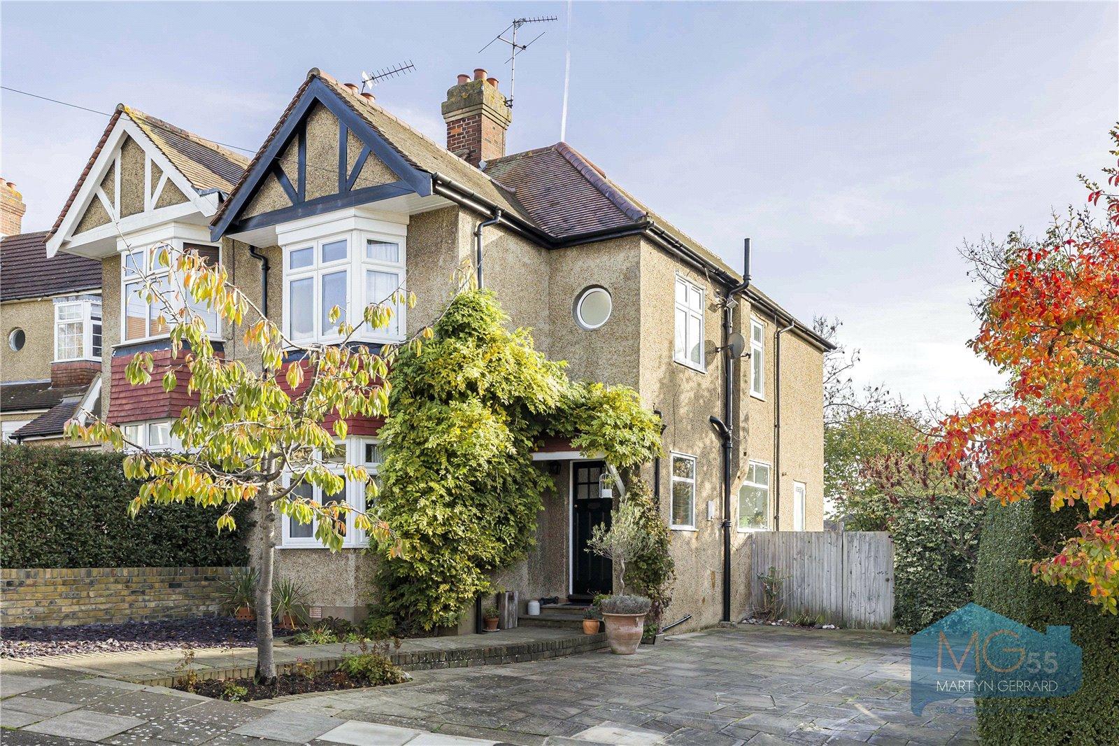3 bedroom Semi-Detached House for sale - Martyn Gerrard