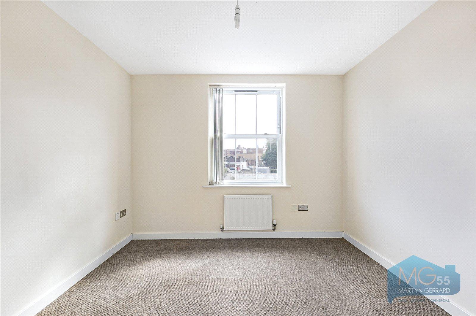 1 bedroom Apartment for sale - Martyn Gerrard