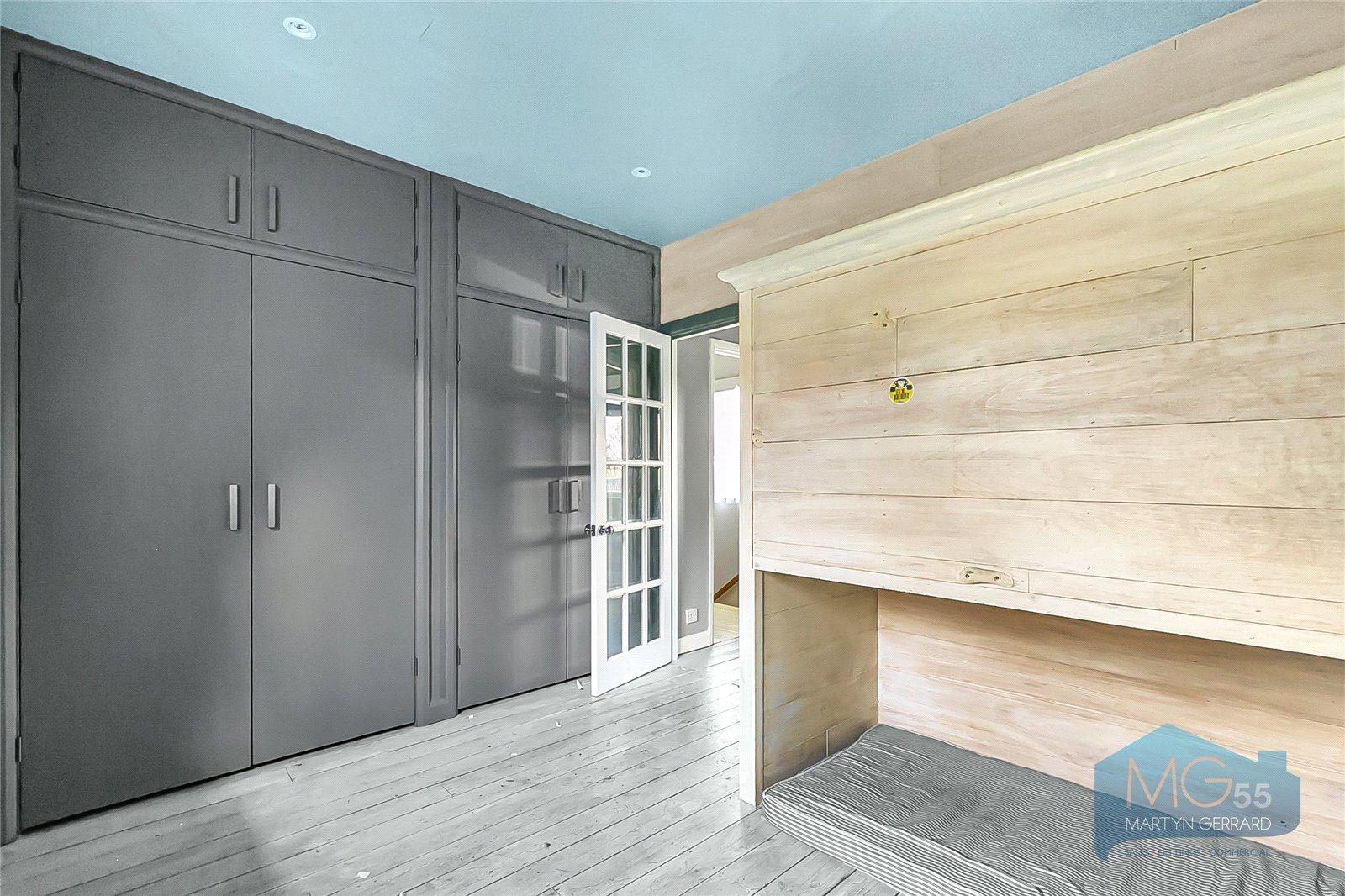 4 bedroom Detached House for sale - Martyn Gerrard