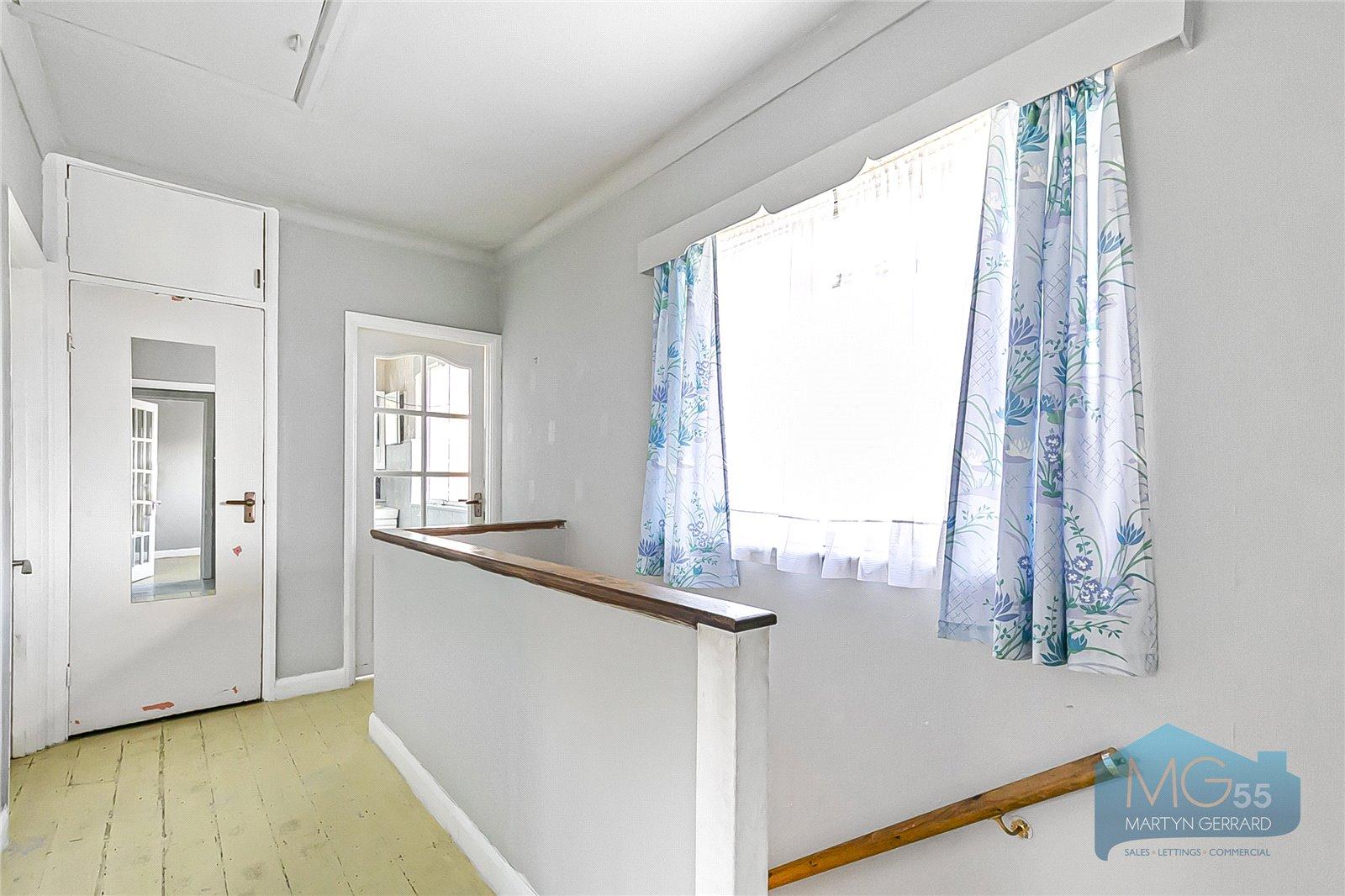 4 bedroom Detached House for sale - Martyn Gerrard