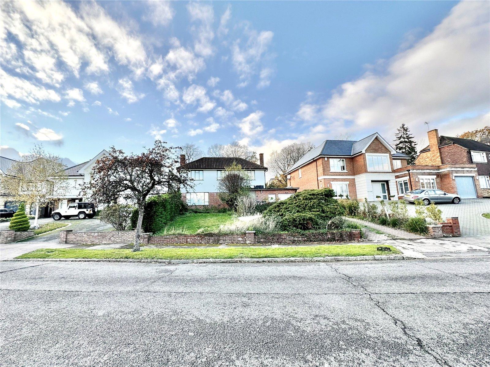 4 bedroom Detached House for sale - Martyn Gerrard