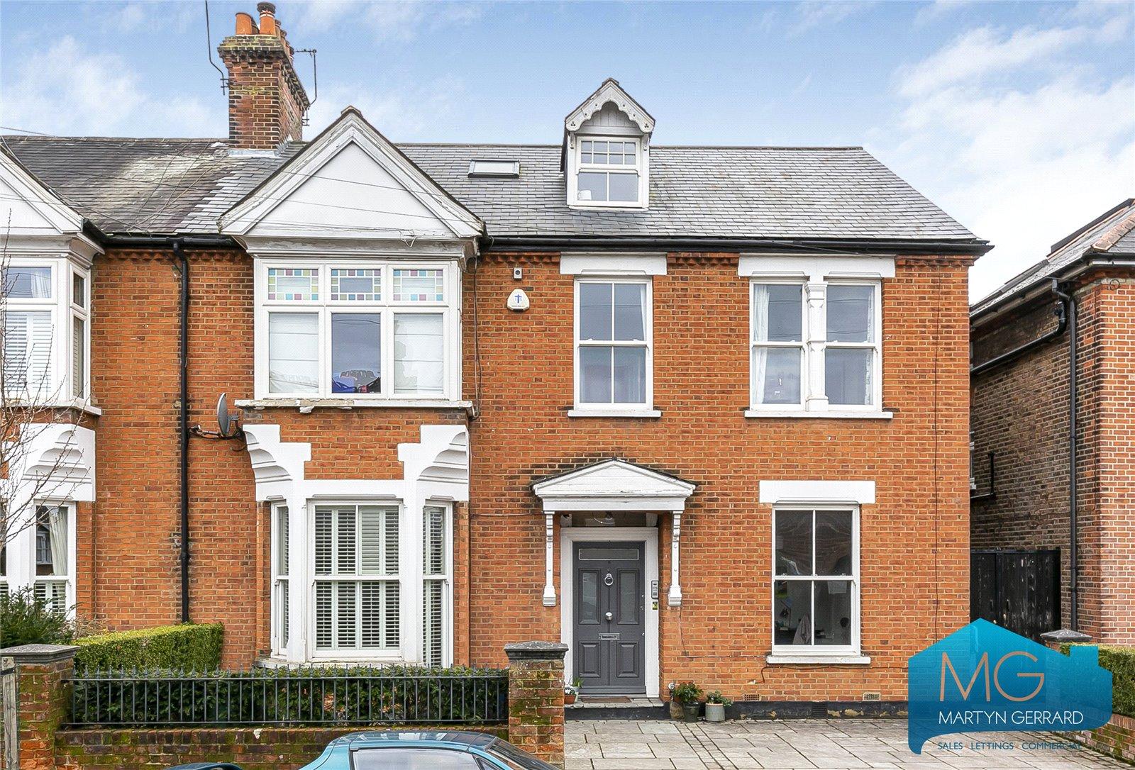 5 bedroom Semi-Detached House for sale - Martyn Gerrard