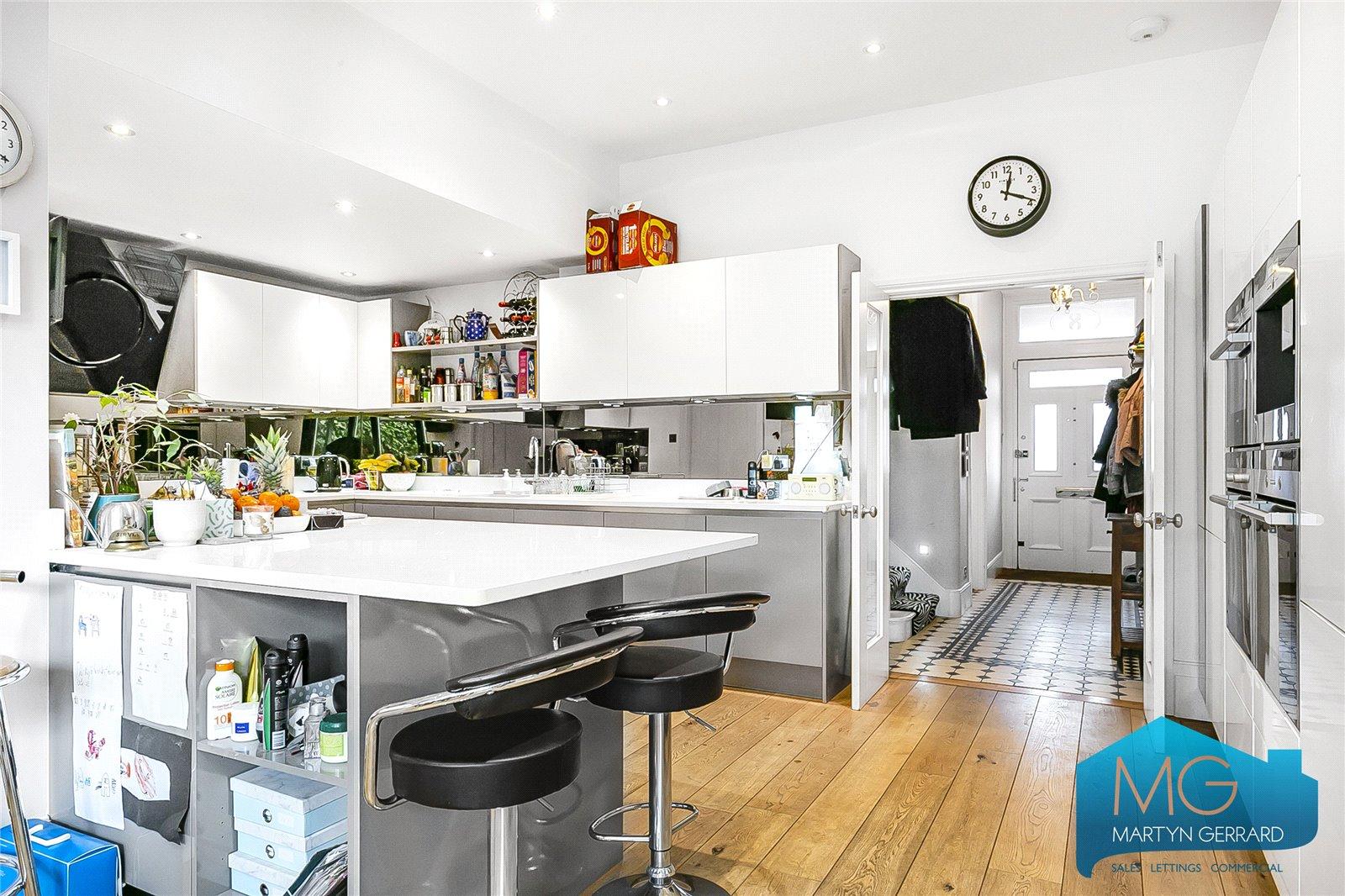5 bedroom Semi-Detached House for sale - Martyn Gerrard