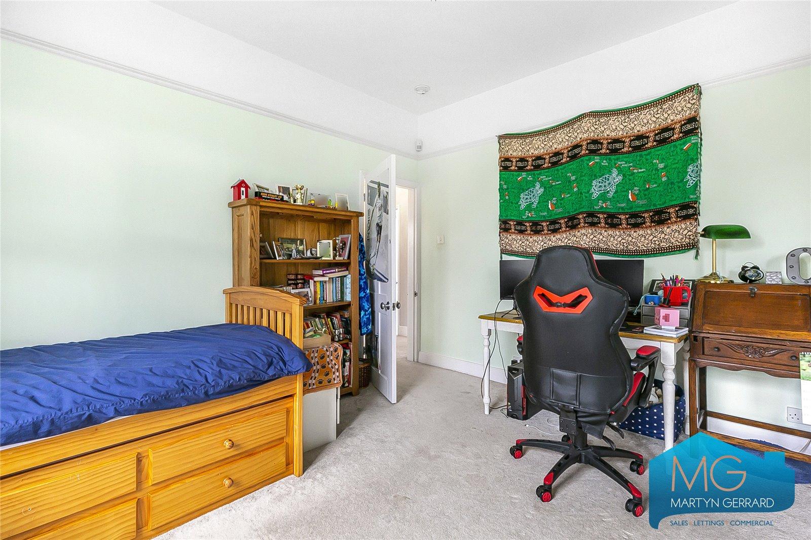5 bedroom Semi-Detached House for sale - Martyn Gerrard