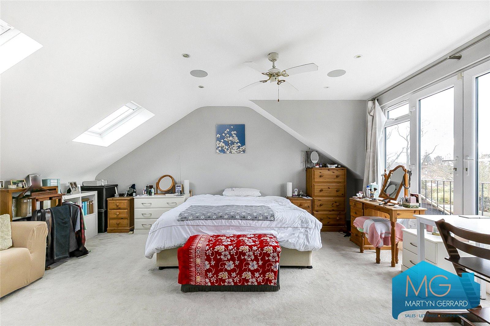5 bedroom Semi-Detached House for sale - Martyn Gerrard