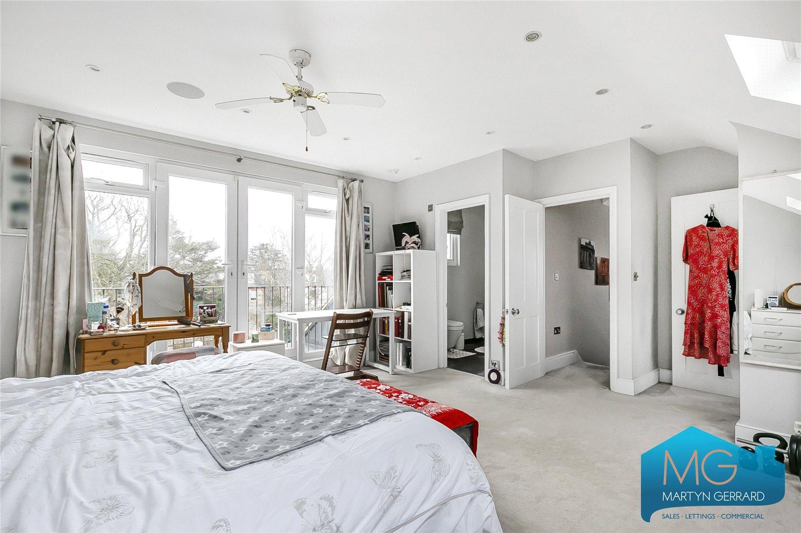 5 bedroom Semi-Detached House for sale - Martyn Gerrard