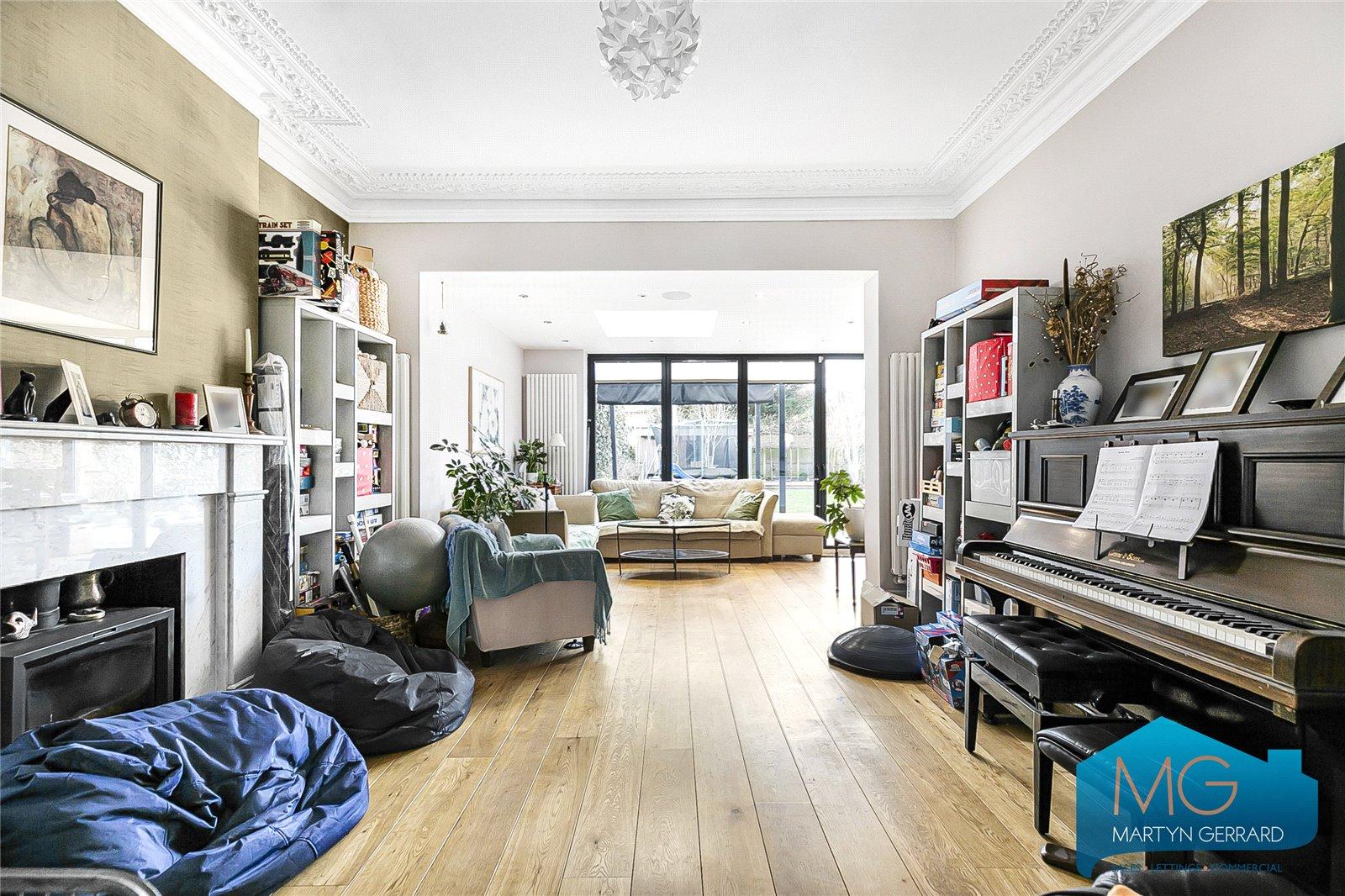5 bedroom Semi-Detached House for sale - Martyn Gerrard
