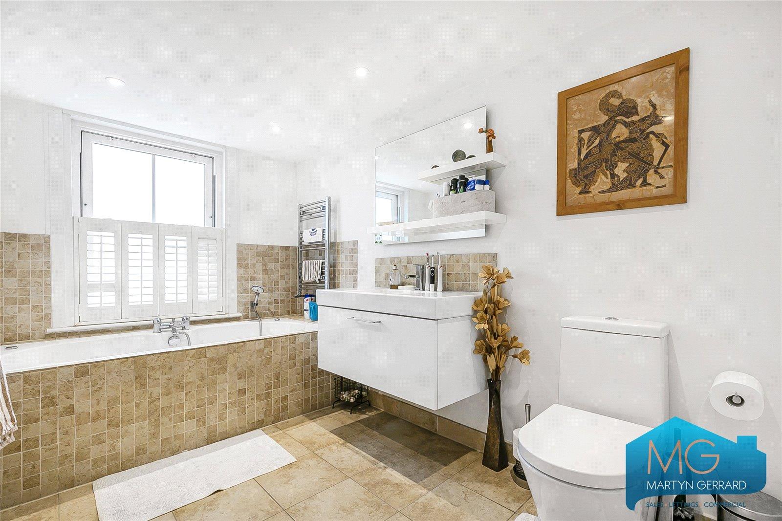 5 bedroom Semi-Detached House for sale - Martyn Gerrard