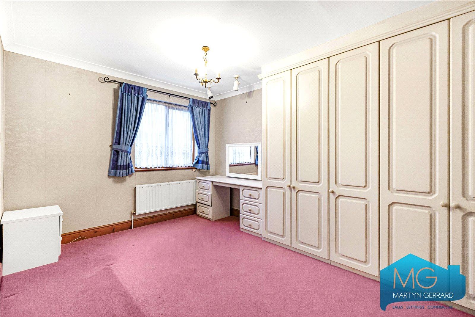 5 bedroom Detached House for sale - Martyn Gerrard