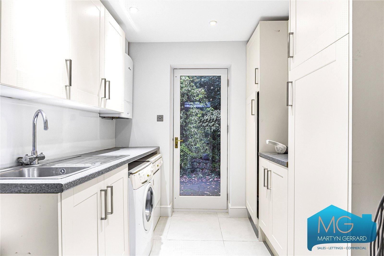 5 bedroom Detached House for sale - Martyn Gerrard