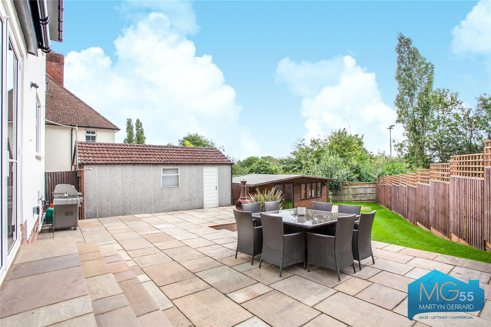 4 bedroom Detached House to rent - Martyn Gerrard