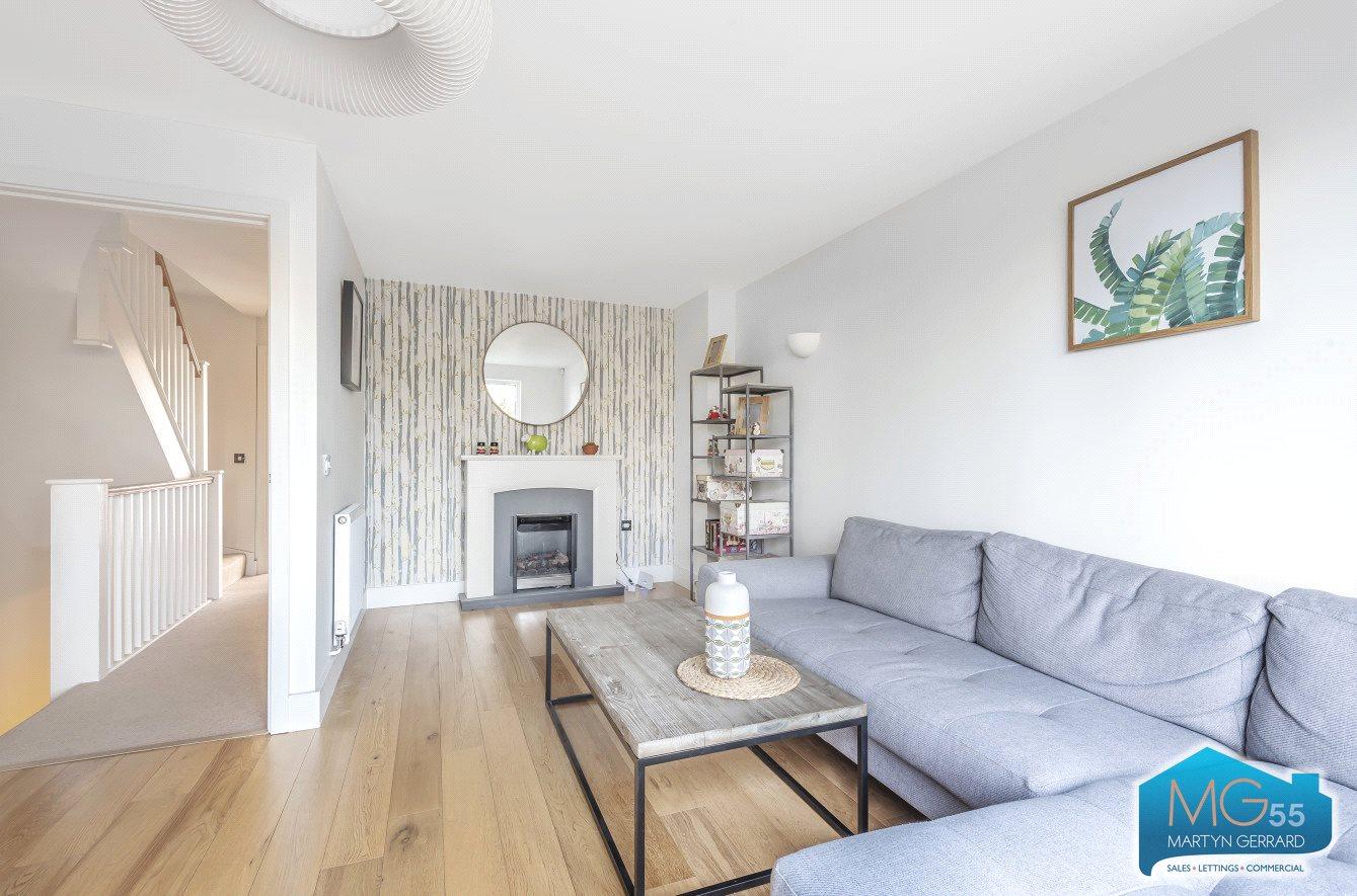 4 bedroom Terraced House to rent - Martyn Gerrard