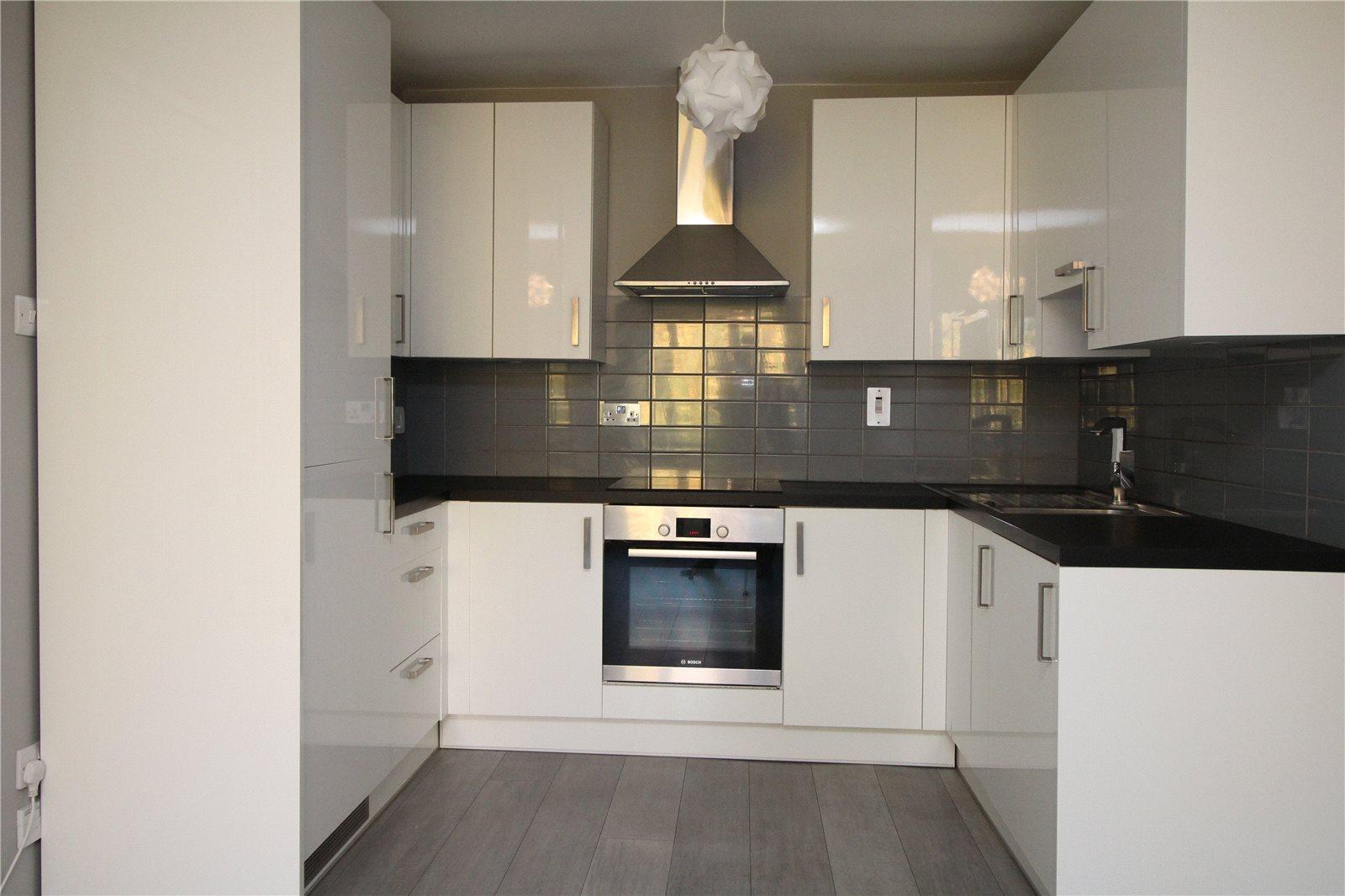 1 bedroom Apartment to rent + ' - Martyn Gerrard