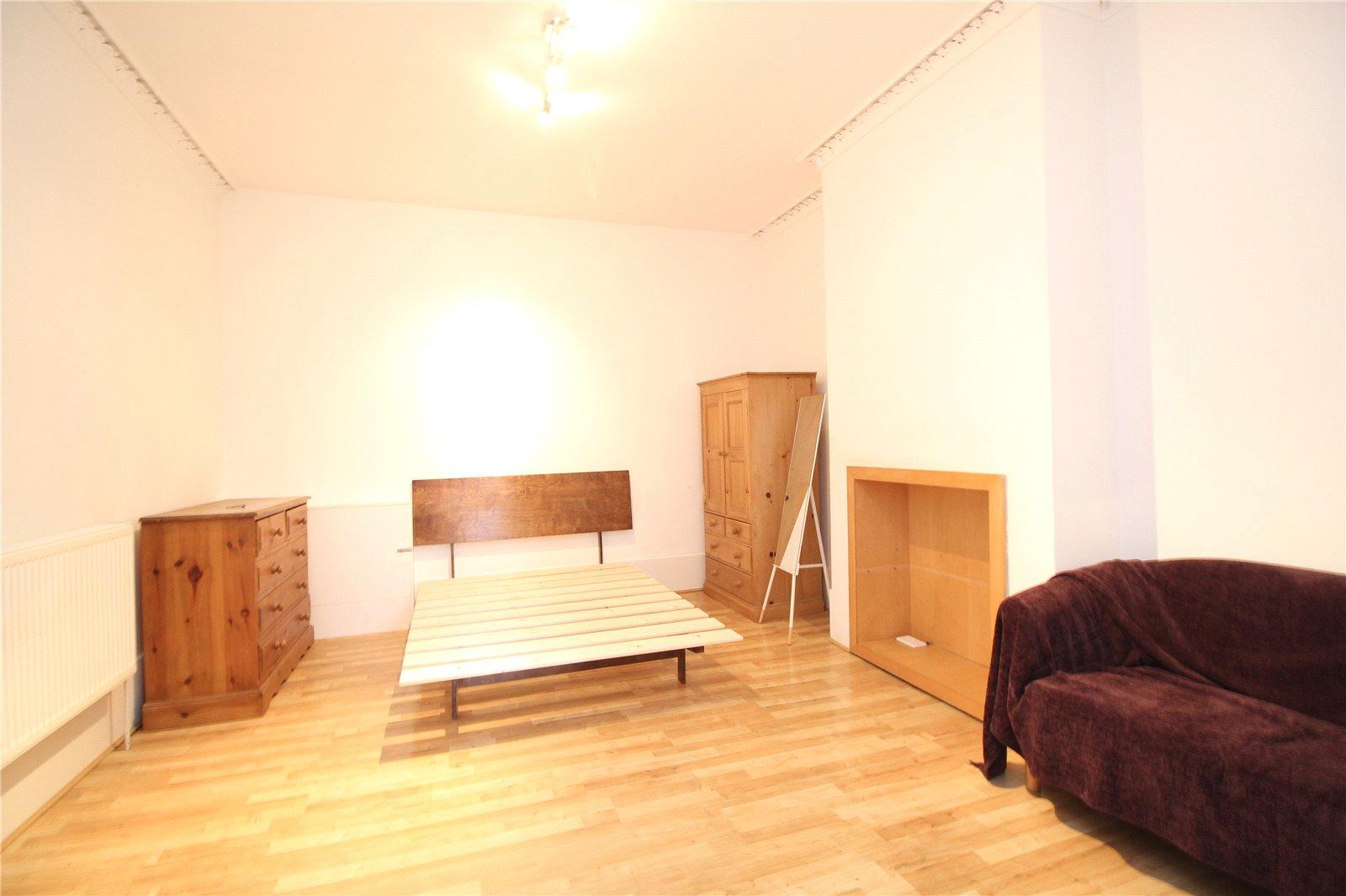 Ground Floor Flat to rent - Martyn Gerrard