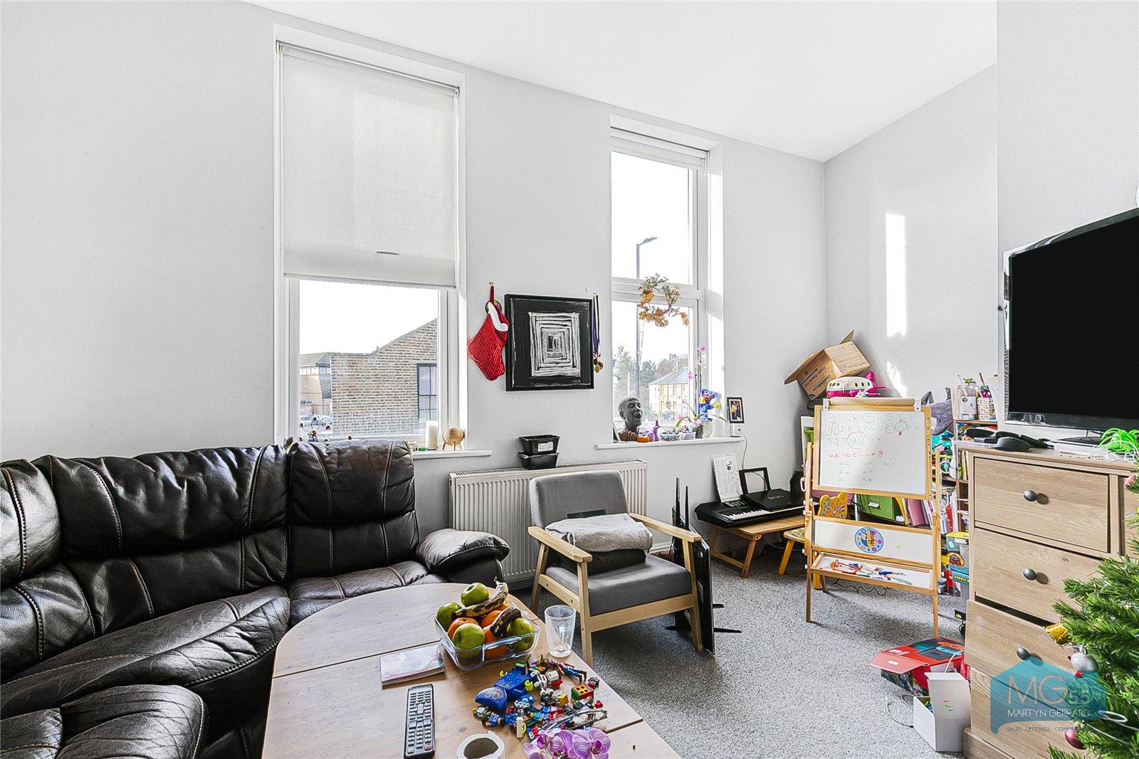 2 bedroom Maisonette to rent - Martyn Gerrard