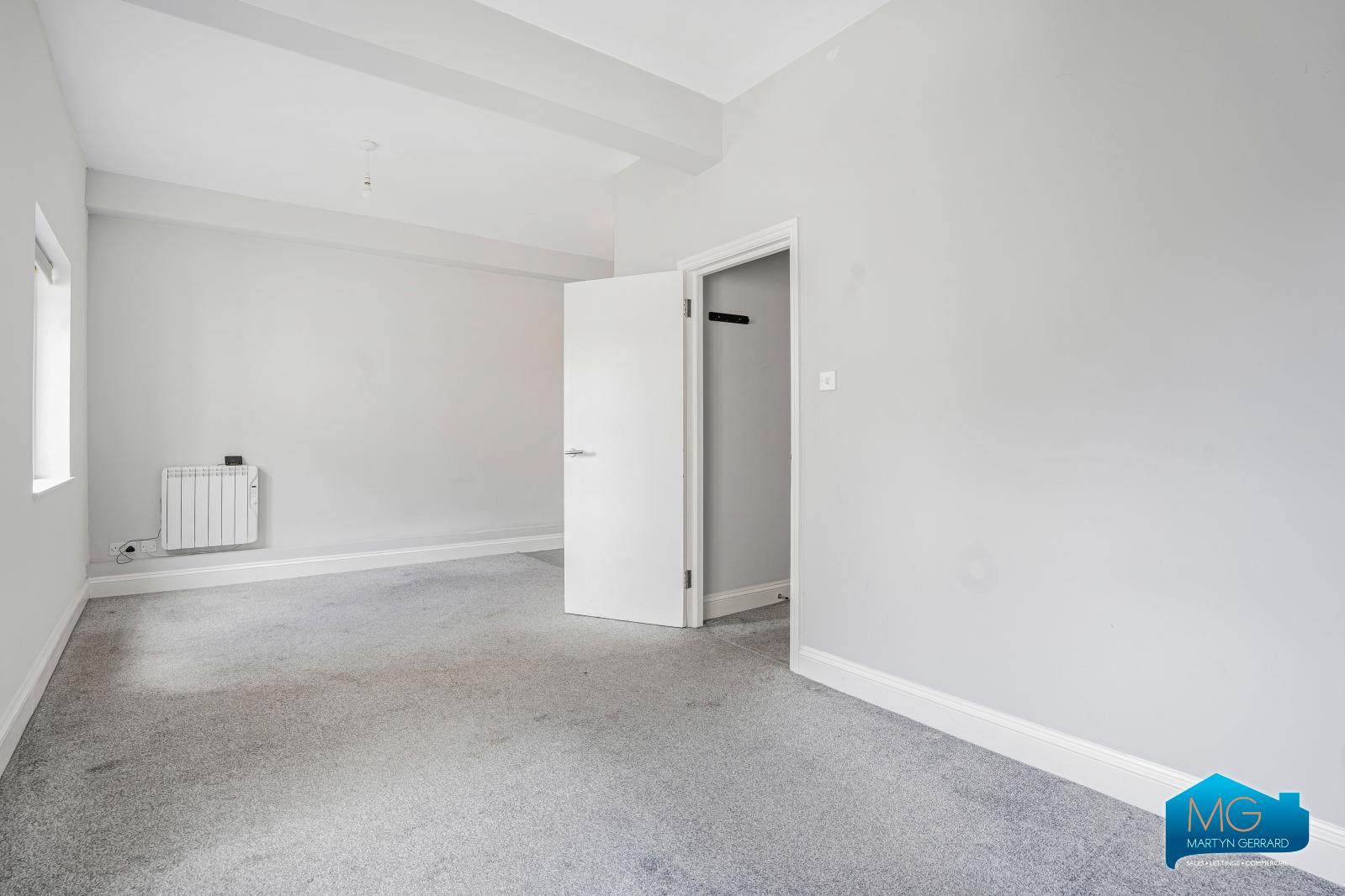 Apartment to rent - Martyn Gerrard