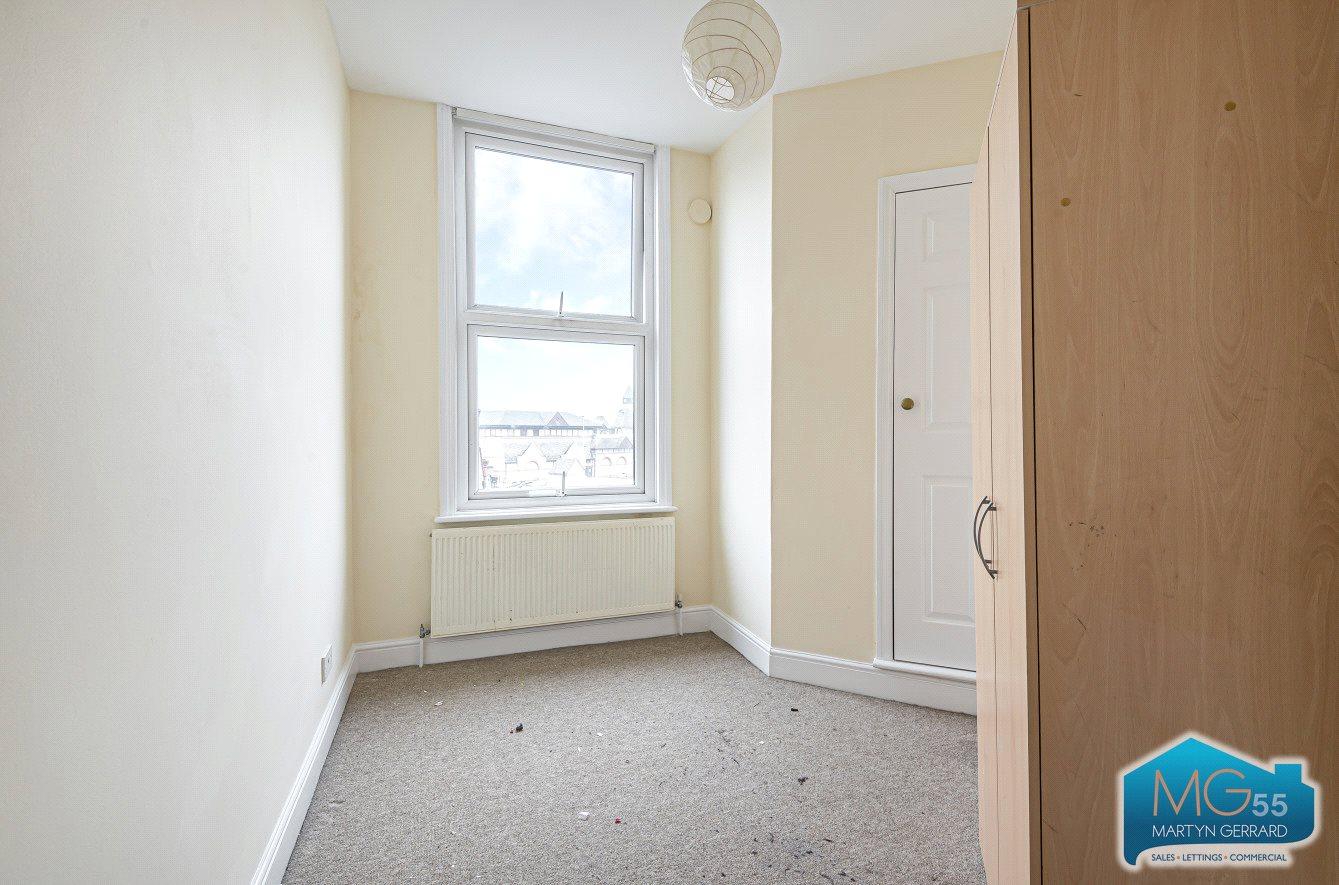 1 bedroom Apartment to rent - Martyn Gerrard
